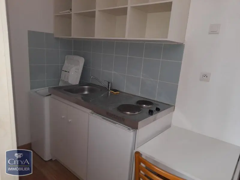 Photo 4 Appartement 1 pièce 14.12m²