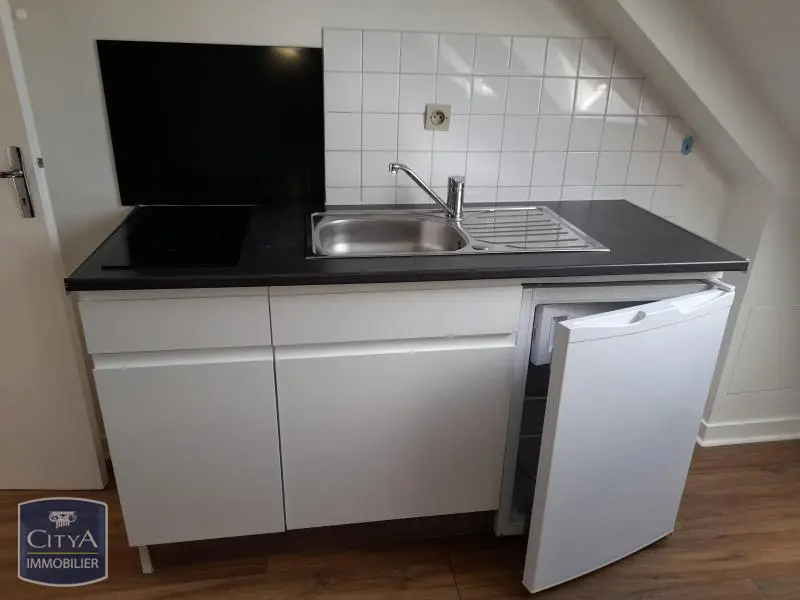 Photo 4 Appartement 1 pièce 12.76m²