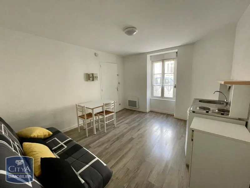 Photo 2 Appartement 1 pièce 16.24m²