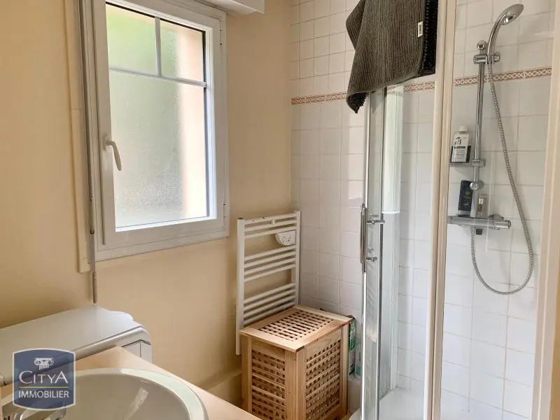 LOCATION T2 CENTRE VILLE LAVAL