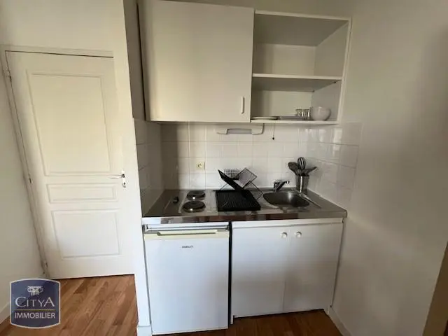 Photo 3 Appartement 1 pièce 25.09m²