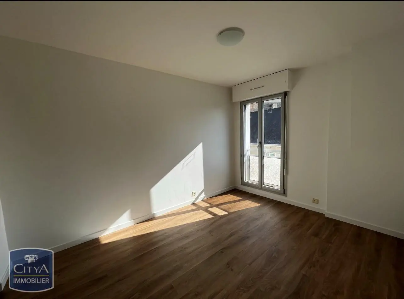 Photo 3 appartement Laval