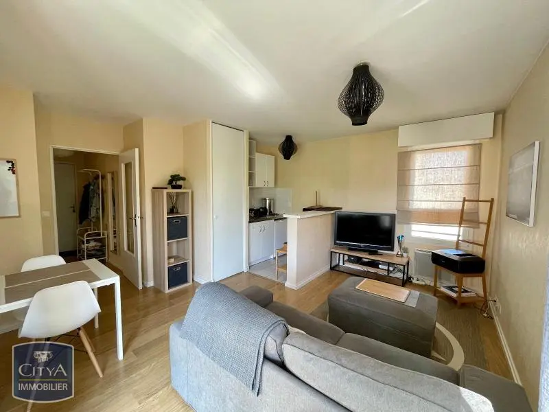 Photo 1 appartement Laval