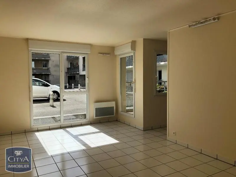 Photo 1 Appartement 2 pièces 55.63m²