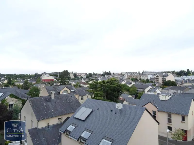 A LOUER APPARTEMENT T2 LAVAL