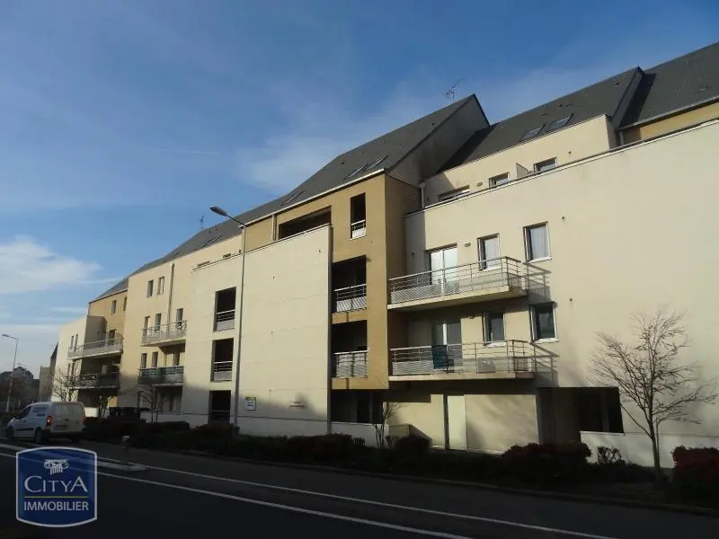 A LOUER A LAVAL APPARTEMENT TYPE 2
