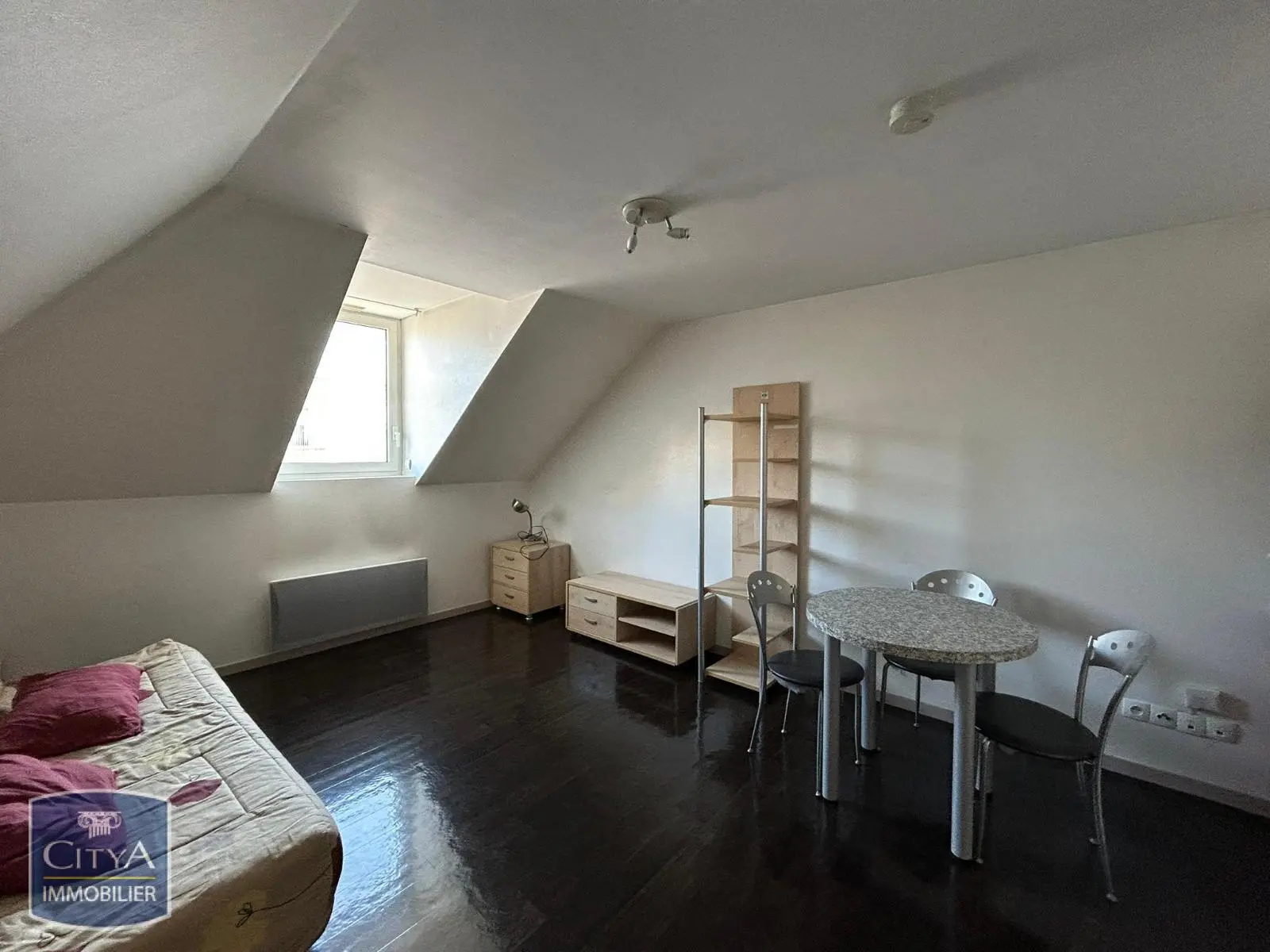 Photo 2 Appartement 1 pièce 17.41m²