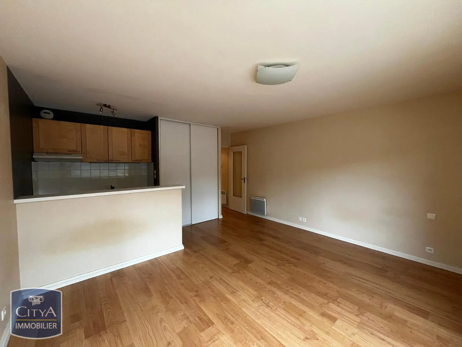 Photo 3 Appartement 1 pièce 29.79m²