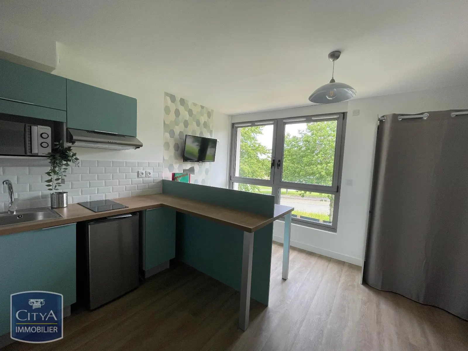 Photo 2 Appartement 1 pièce 24.29m²