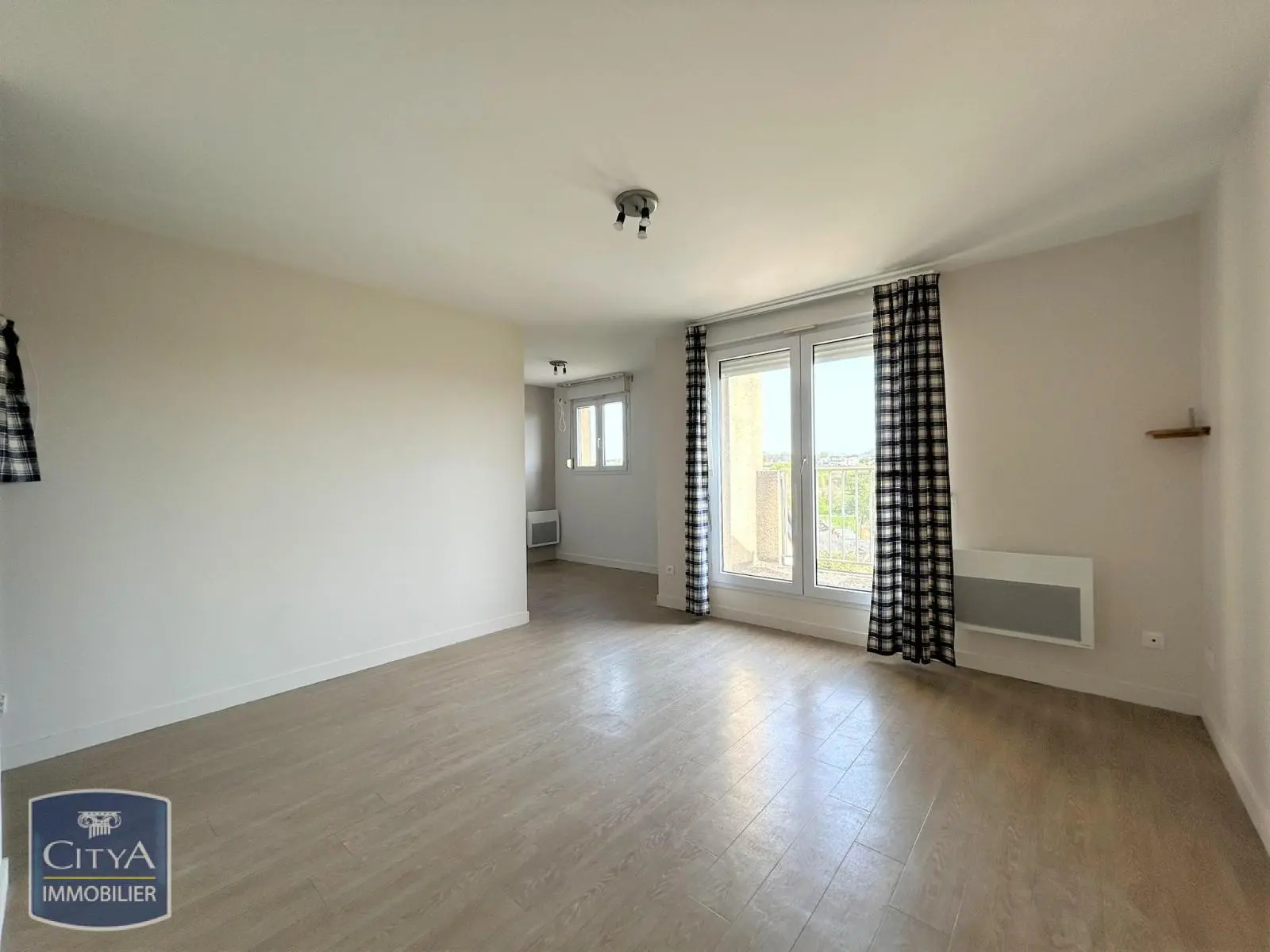 Photo 1 Appartement 1 pièce 29.51m²