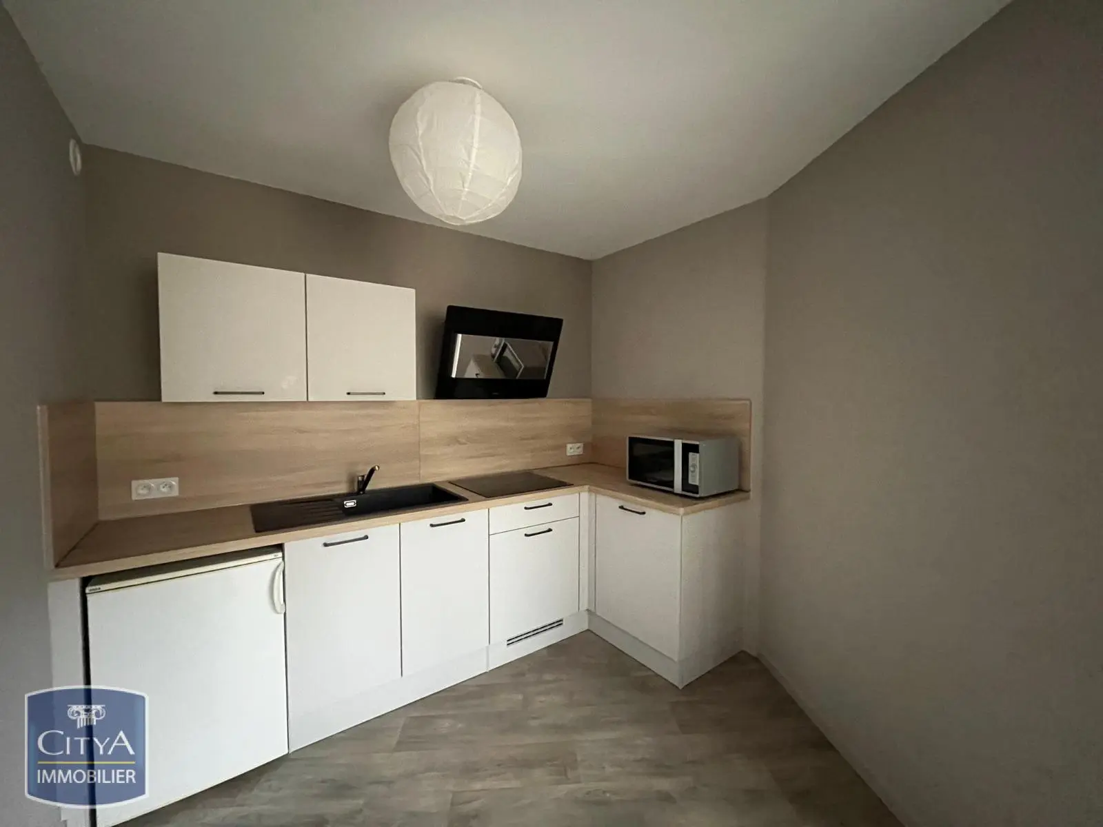 Photo 3 Appartement 1 pièce 36.97m²