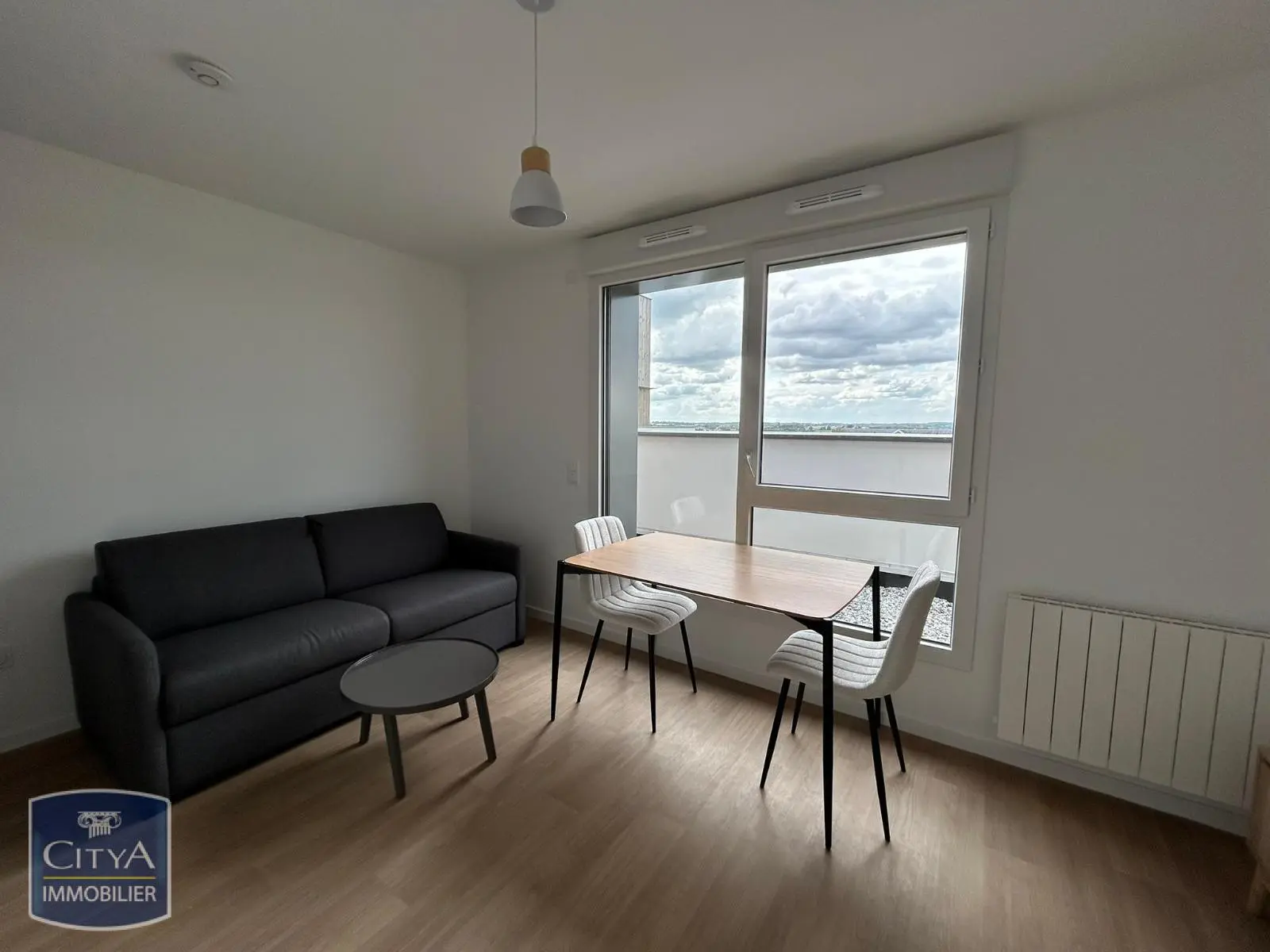 Photo 1 Appartement 1 pièce 18.93m²
