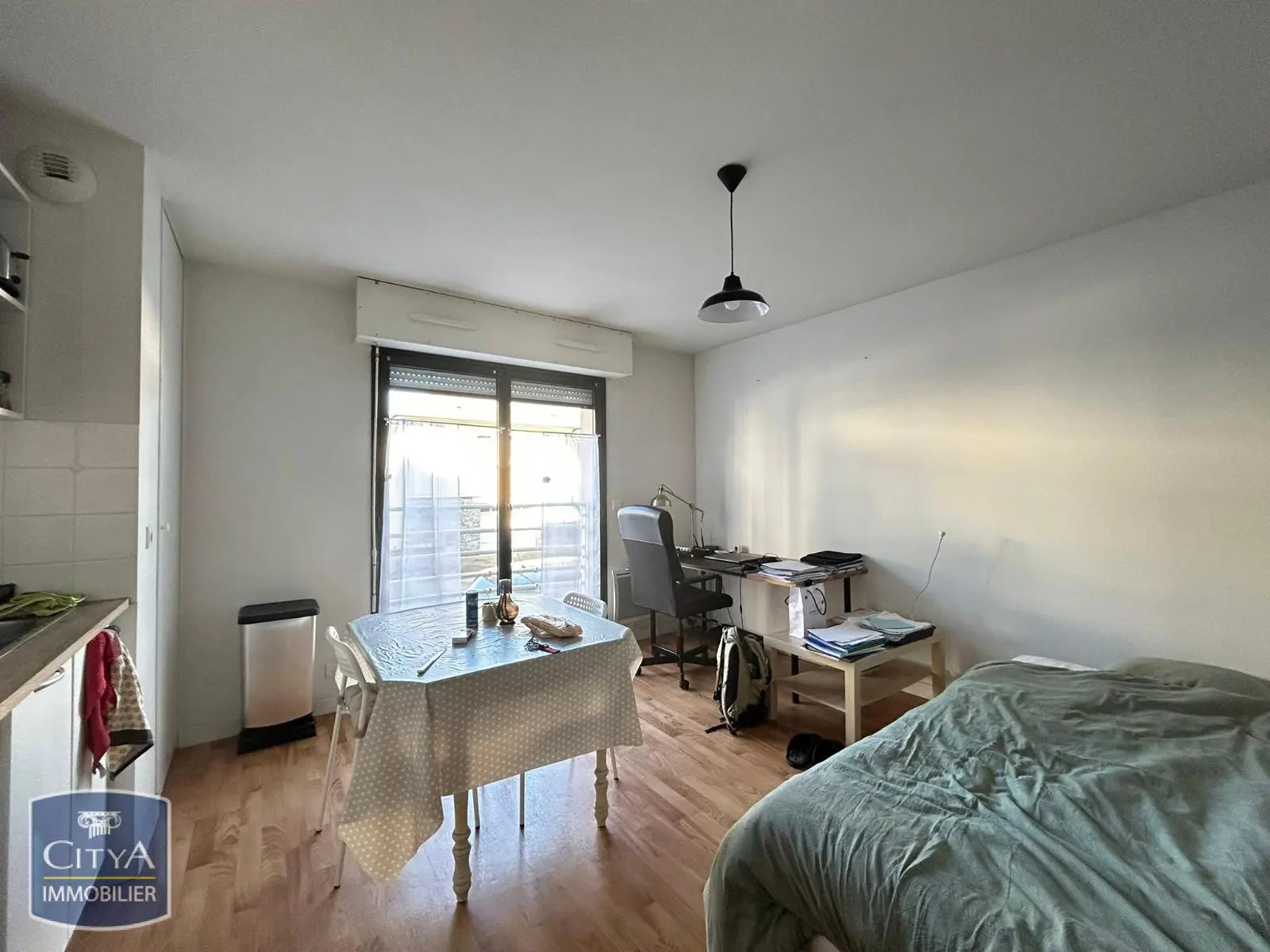 Photo 1 Appartement 1 pièce 24.79m²