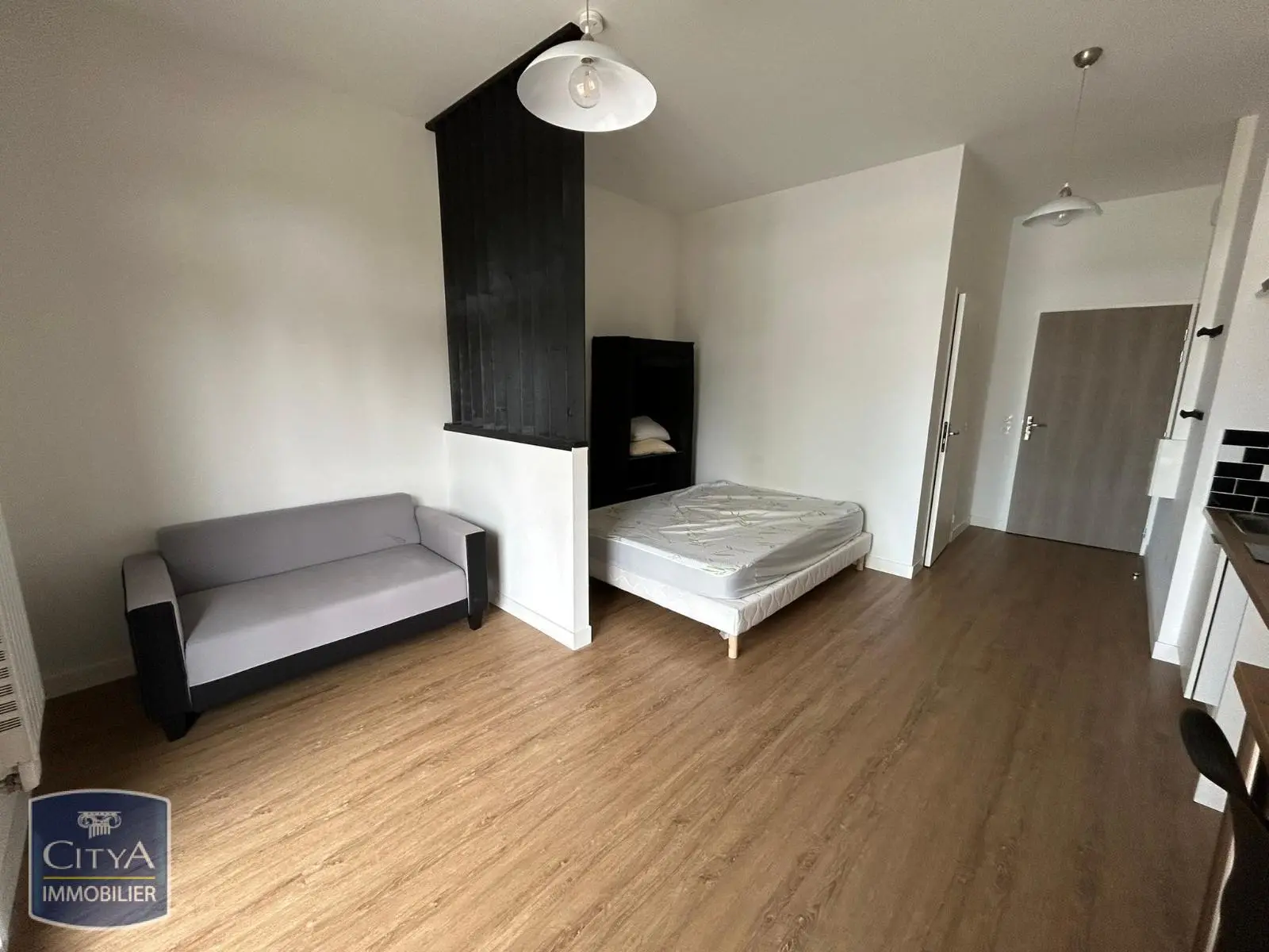 Photo 2 Appartement 1 pièce 25.34m²