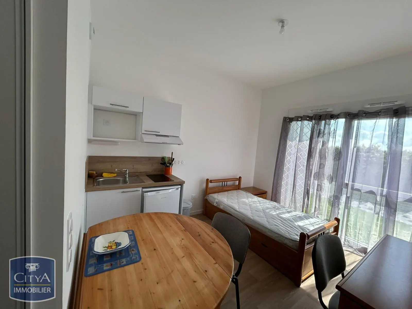Photo 2 Appartement 1 pièce 19.28m²