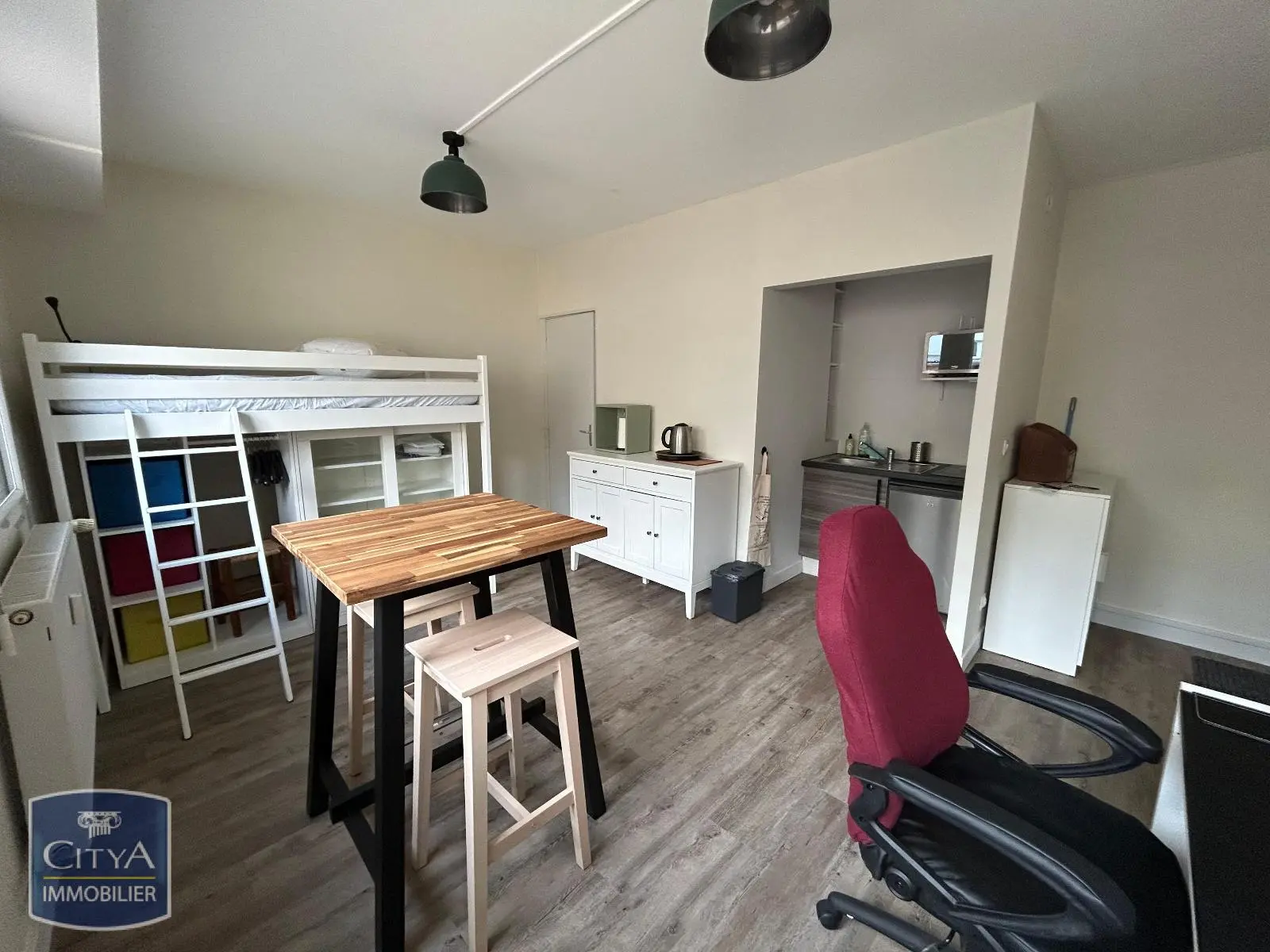 Photo 2 Appartement 1 pièce 19.75m²