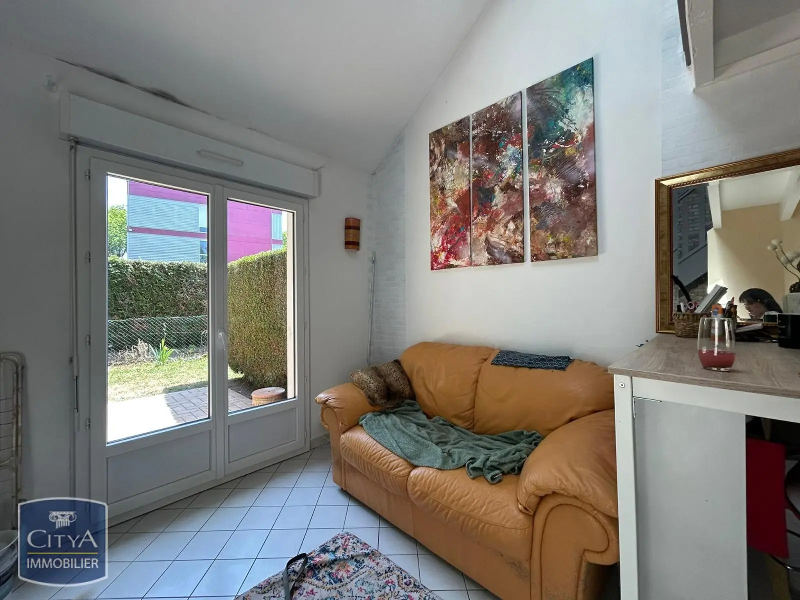 Photo 1 Appartement 2 pièces 31.98m²