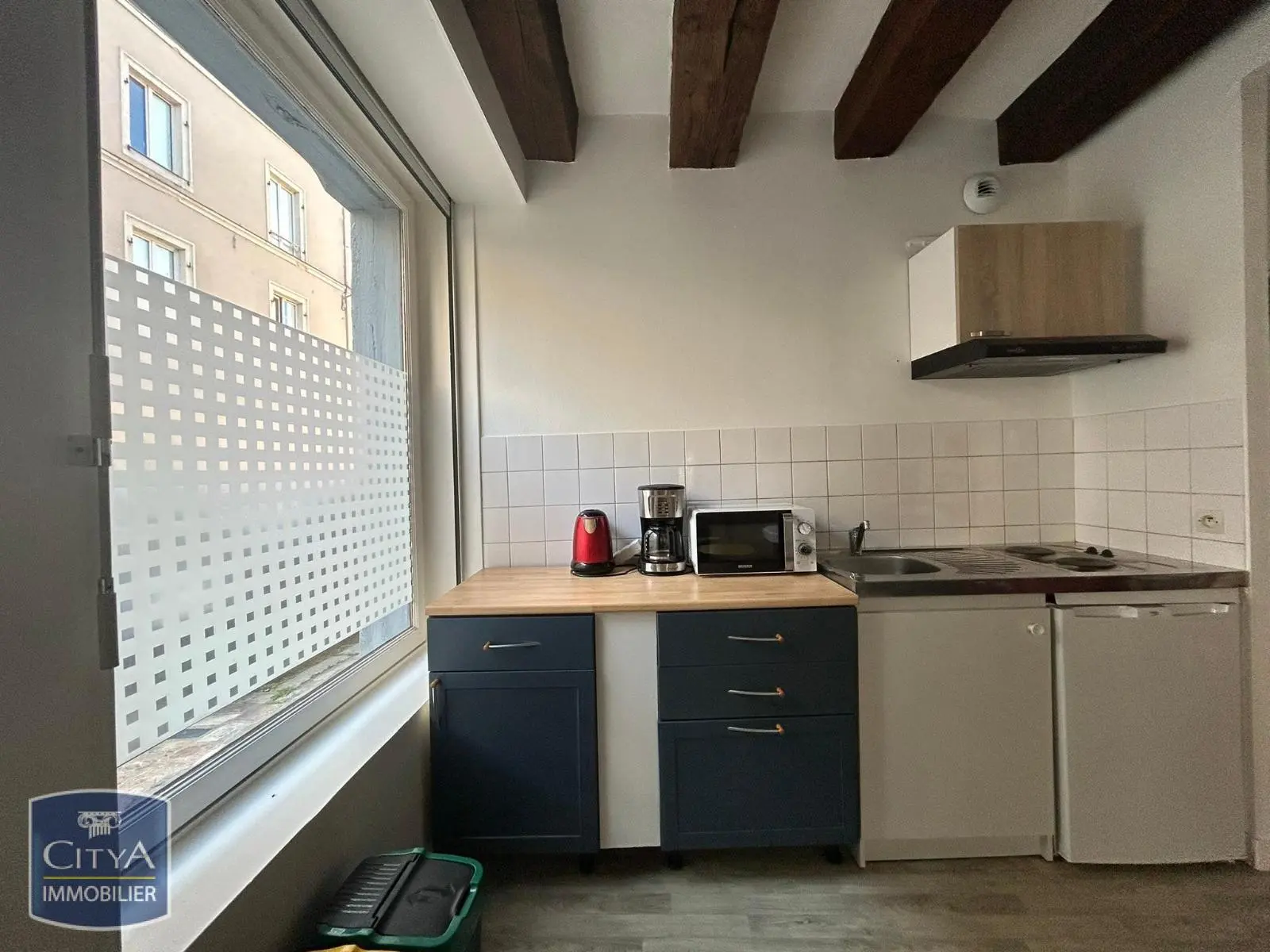 Photo 2 Appartement 1 pièce 33.84m²