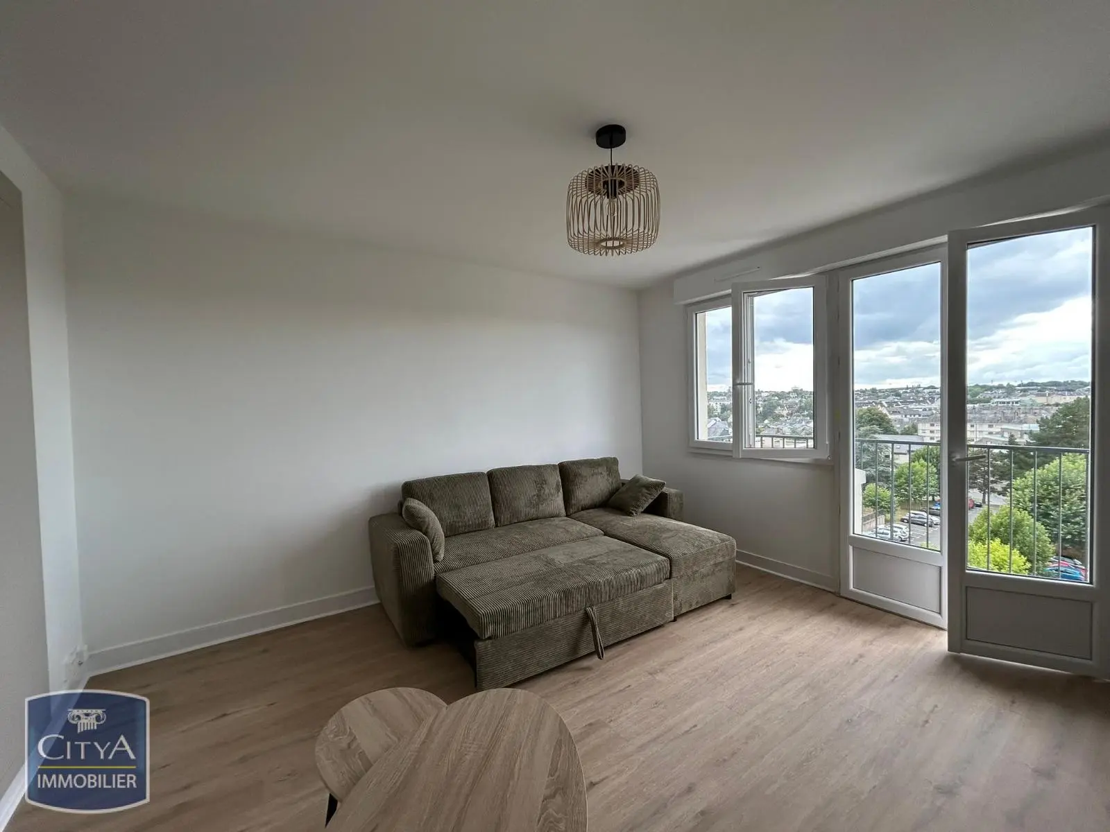 Photo 1 Appartement 1 pièce 29m²