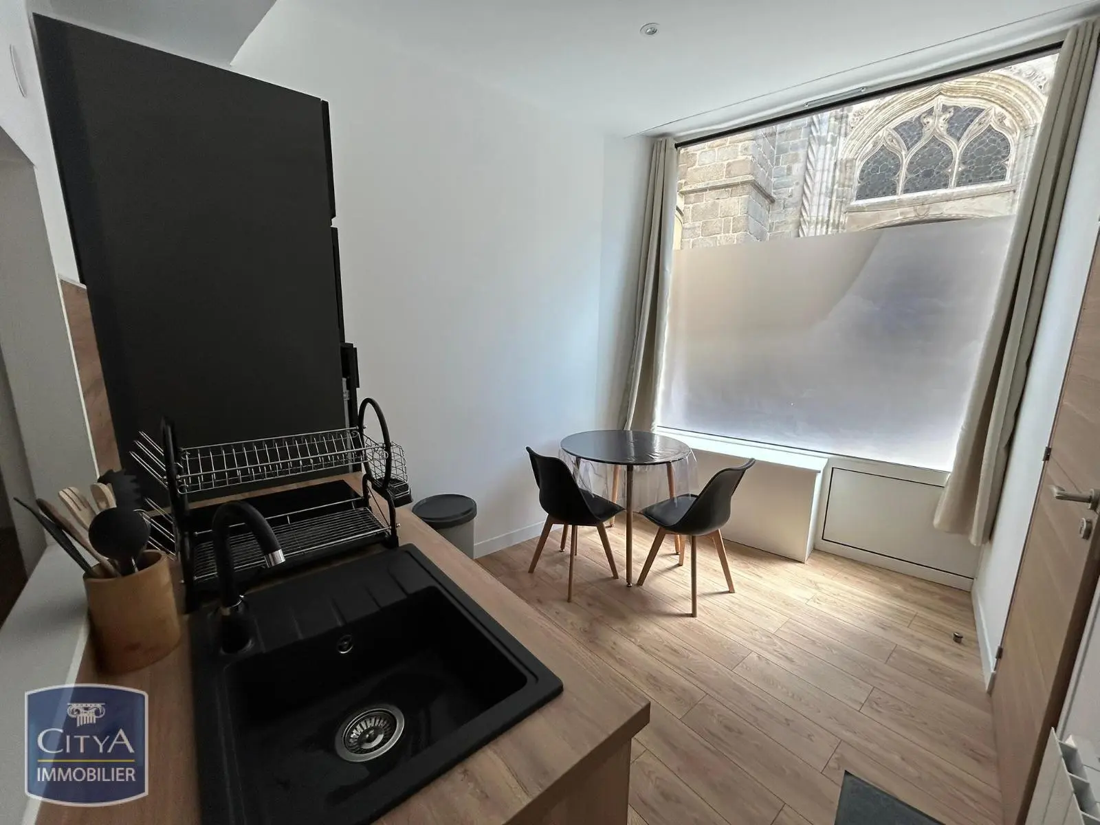 Photo 1 appartement Laval