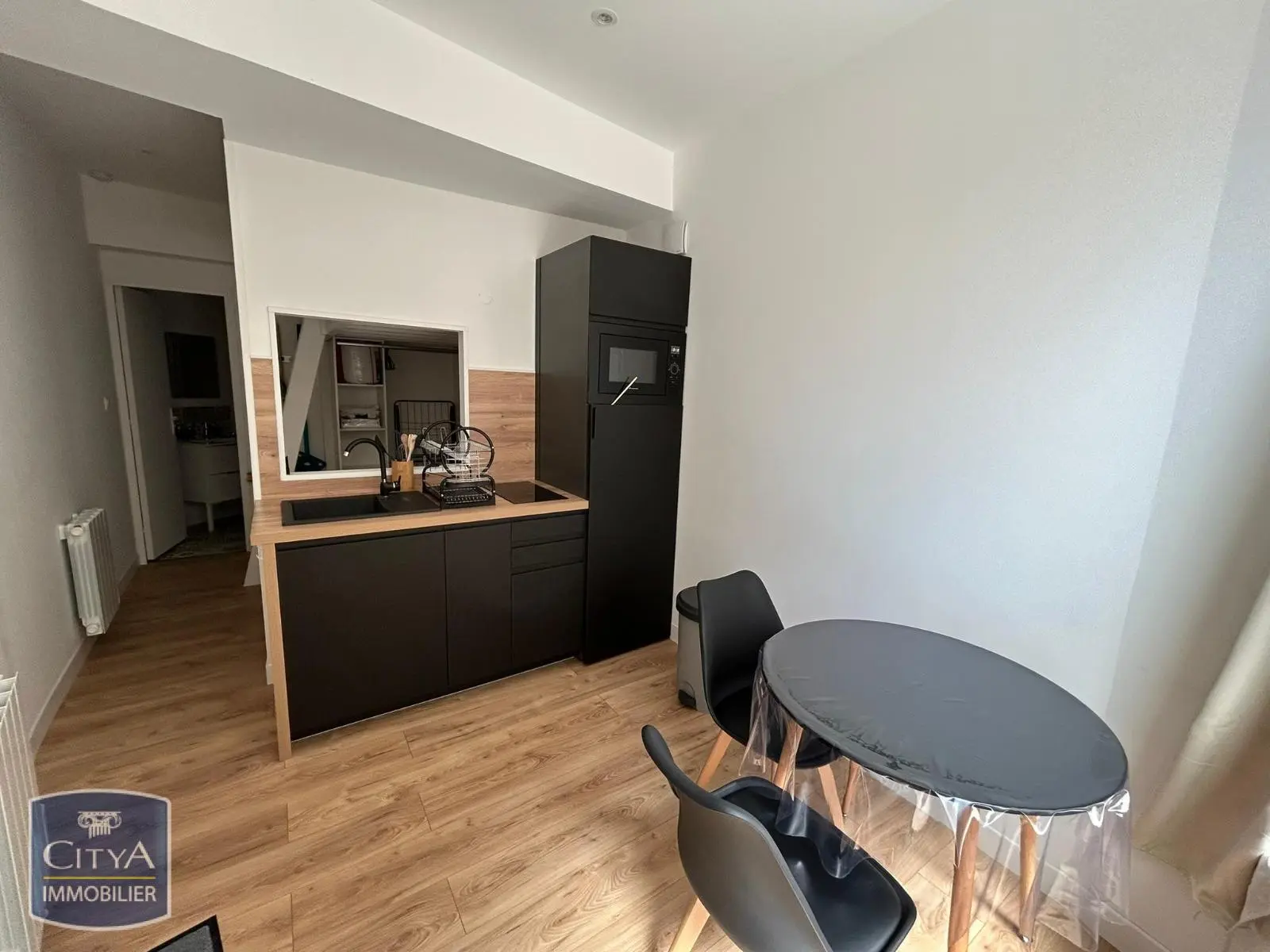 Photo 1 Appartement 1 pièce 17.03m²