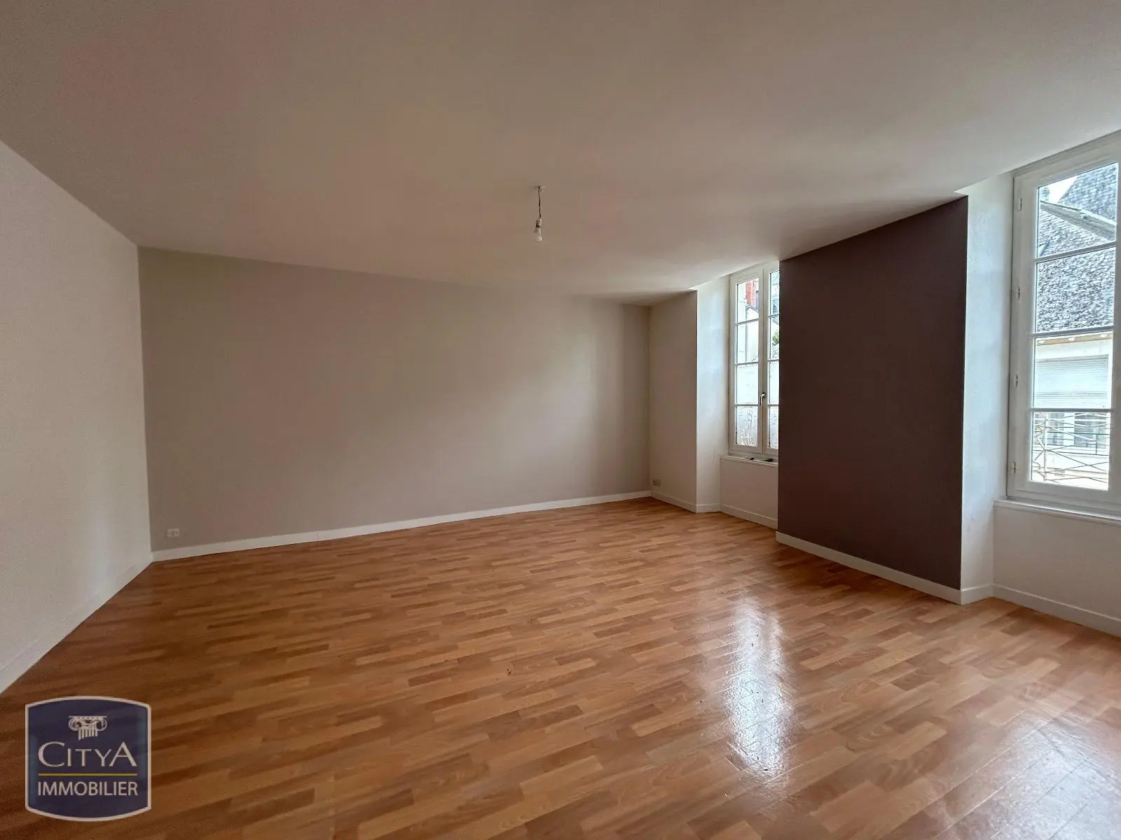Photo 1 Appartement 2 pièces 59.7m²