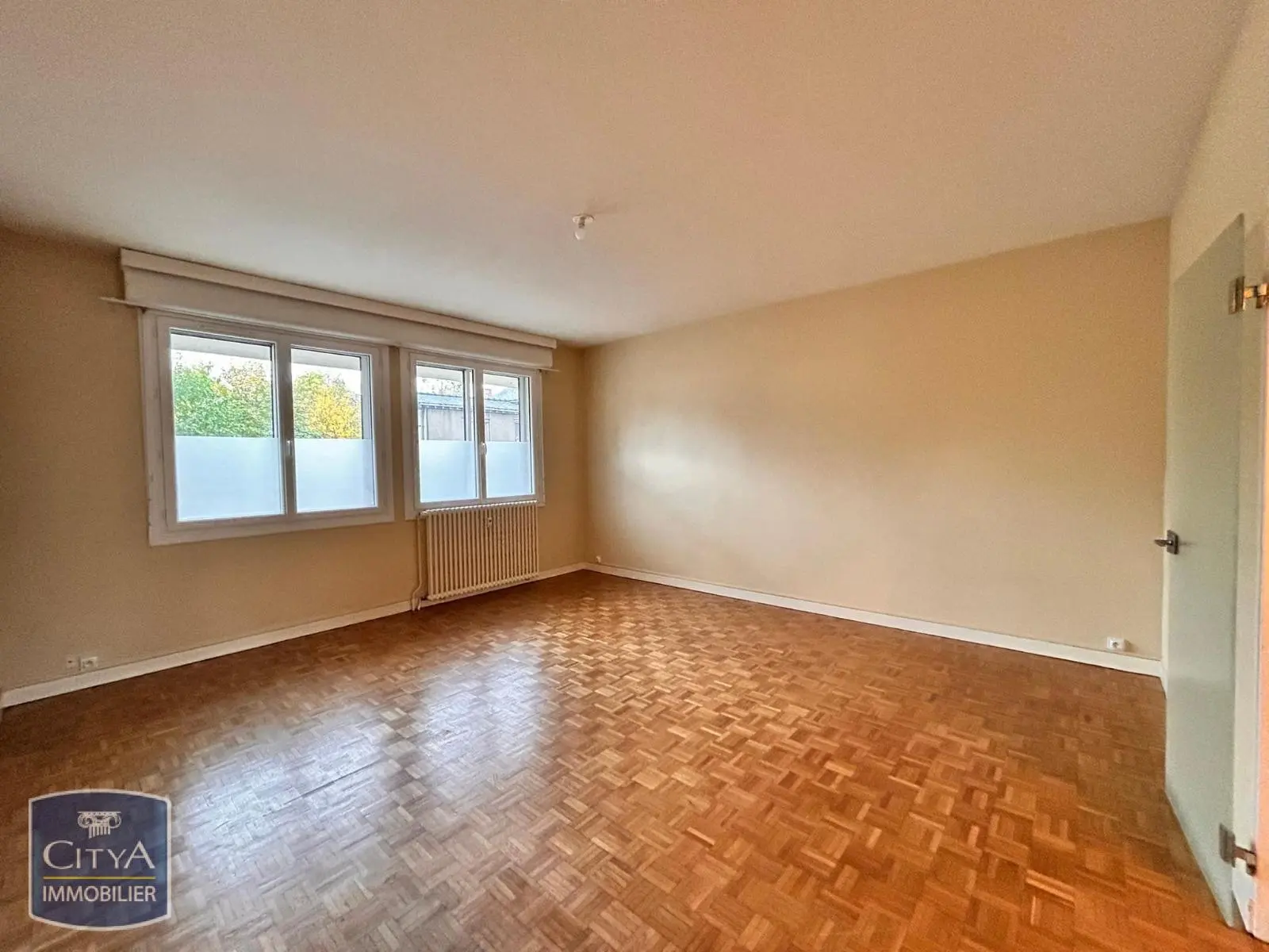 Photo 3 Appartement 2 pièces 56.08m²