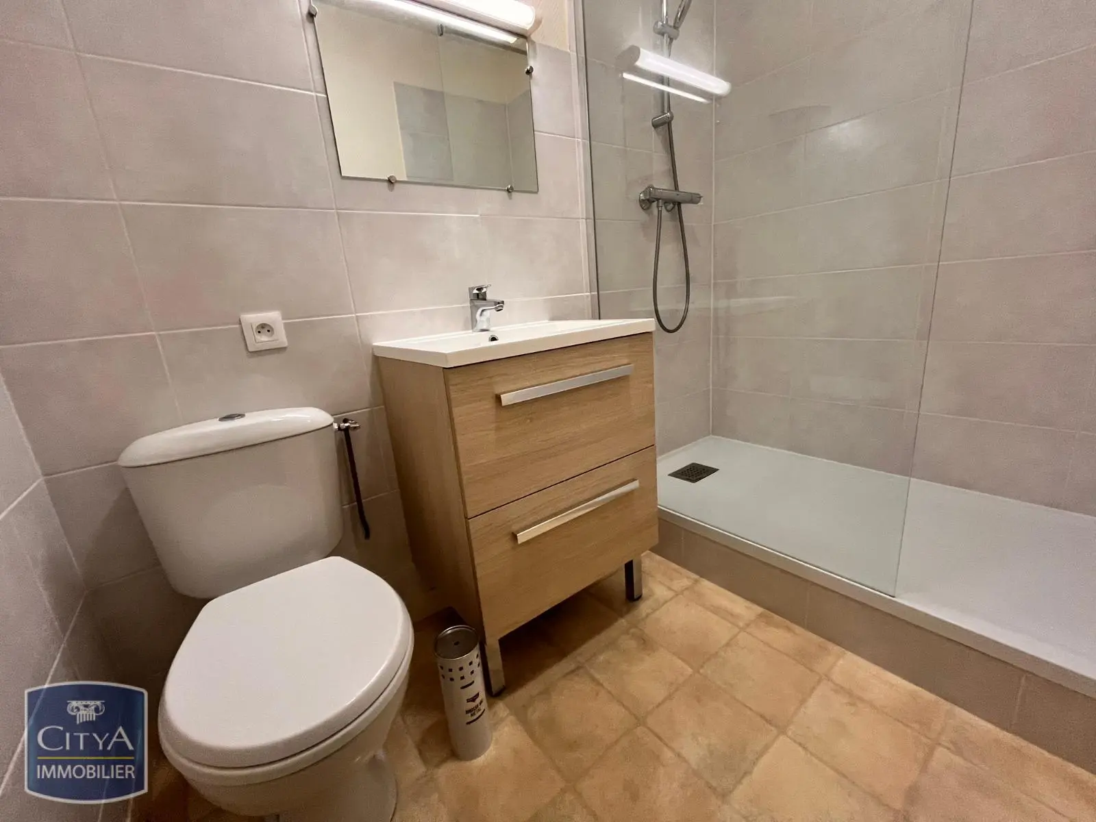 Photo 3 Appartement 1 pièce 38.48m²