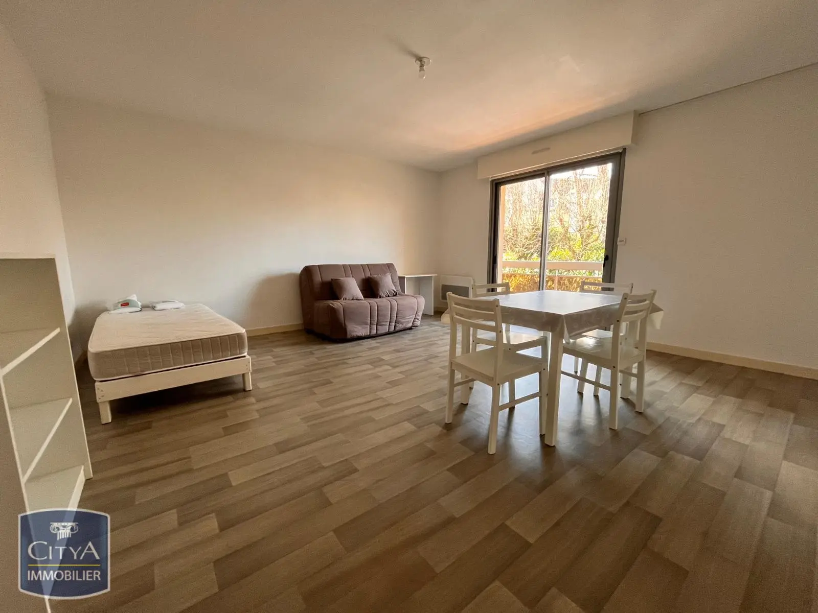 Photo 1 Appartement 1 pièce 38.48m²