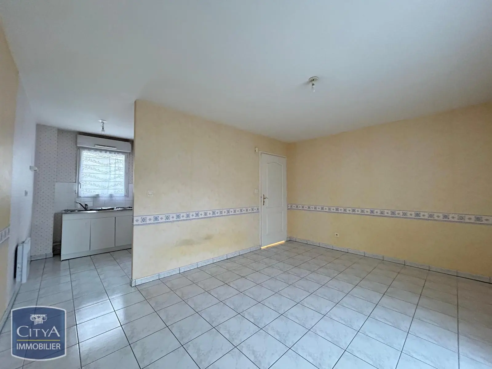 Photo 1 appartement Laval