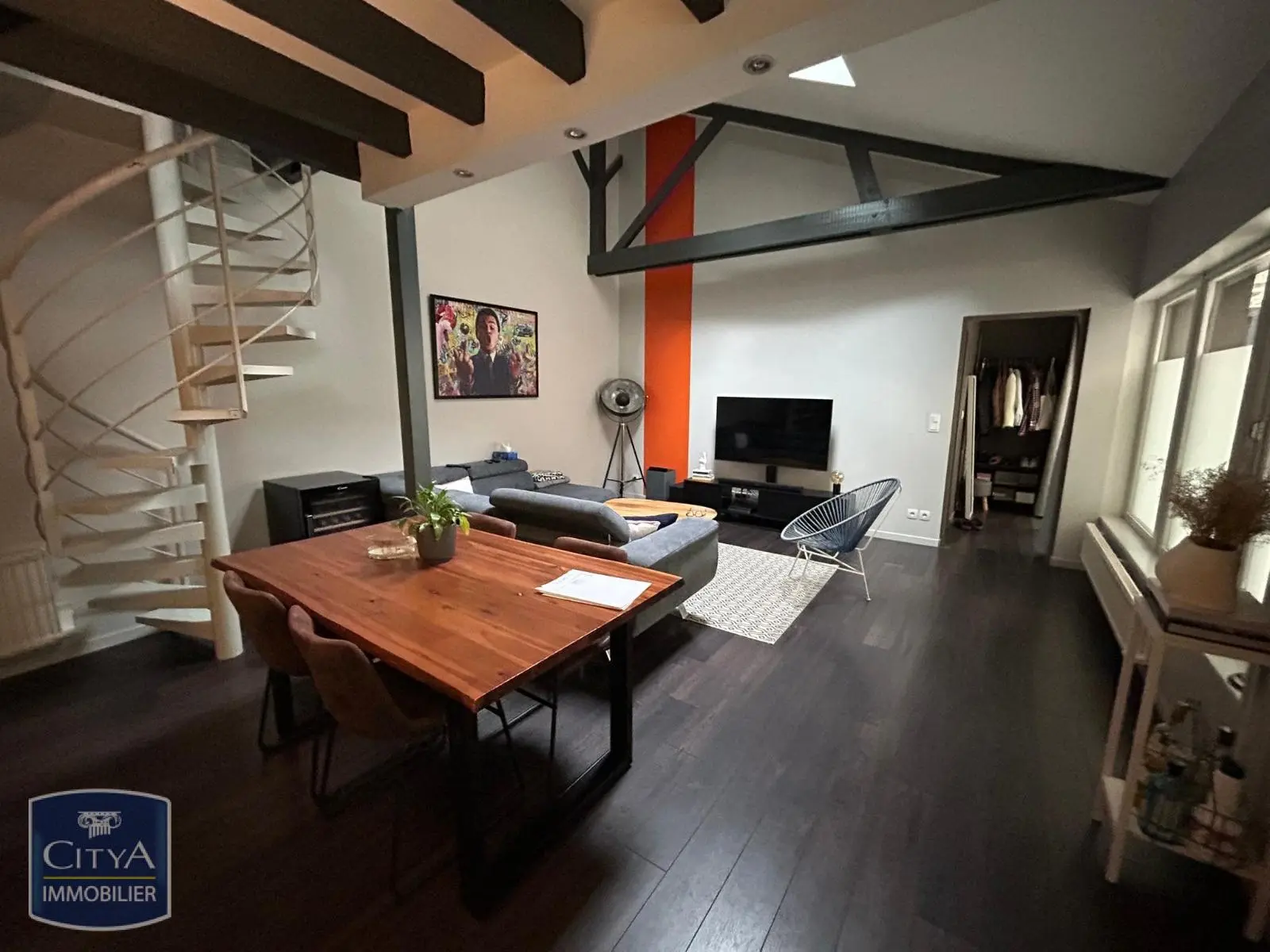 Photo 2 Appartement 2 pièces 61.79m²