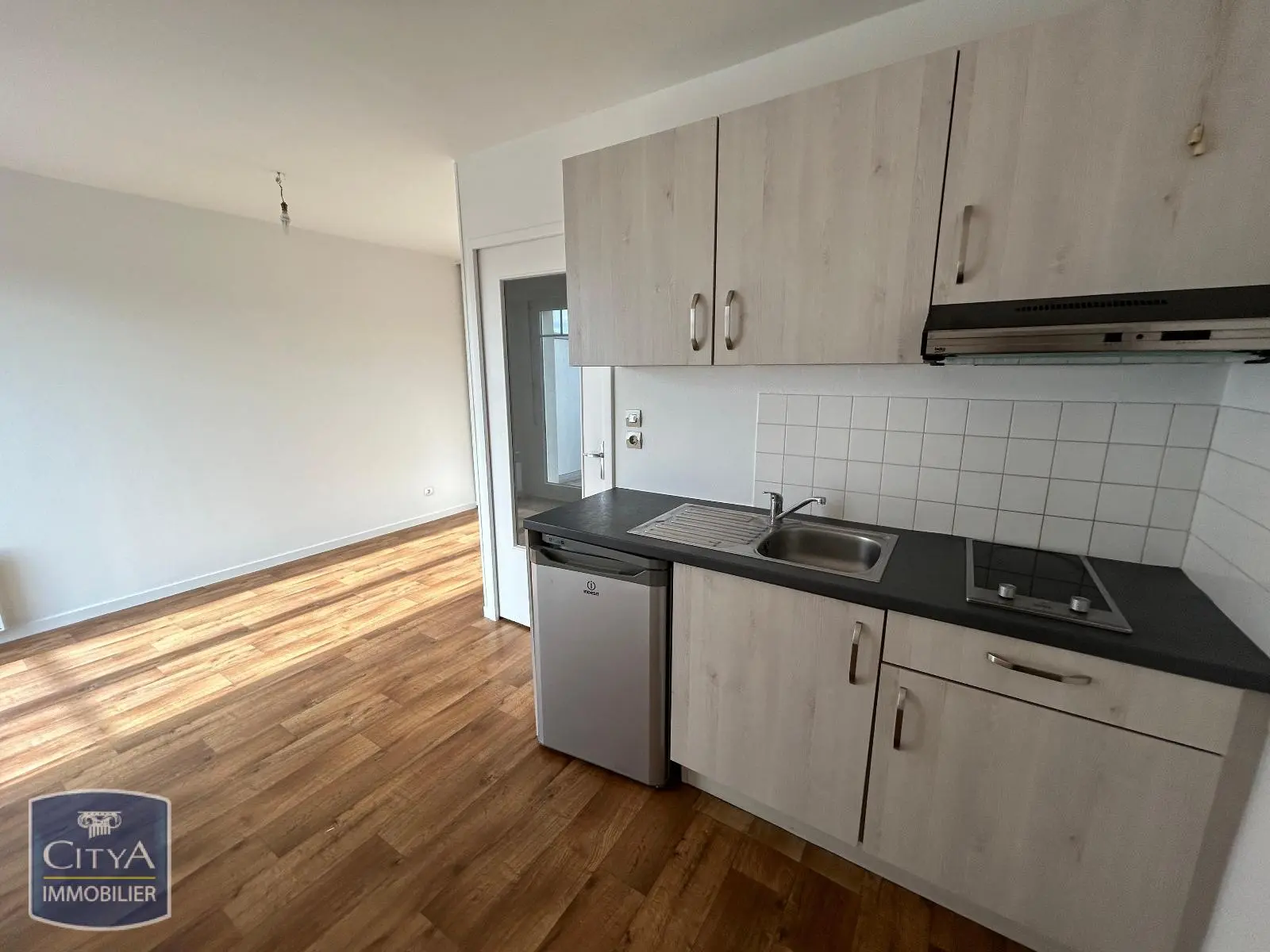 Photo 1 Appartement 1 pièce 21.38m²