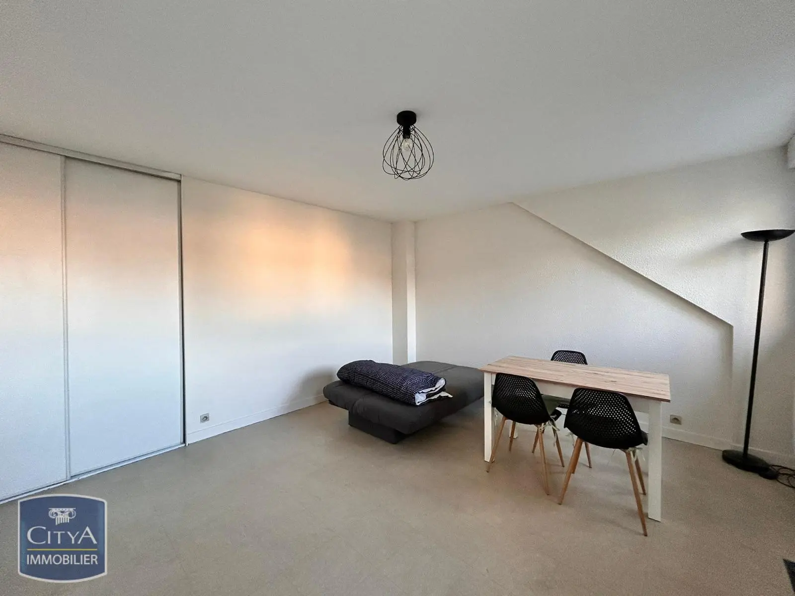 Photo 3 Appartement 1 pièce 23.67m²