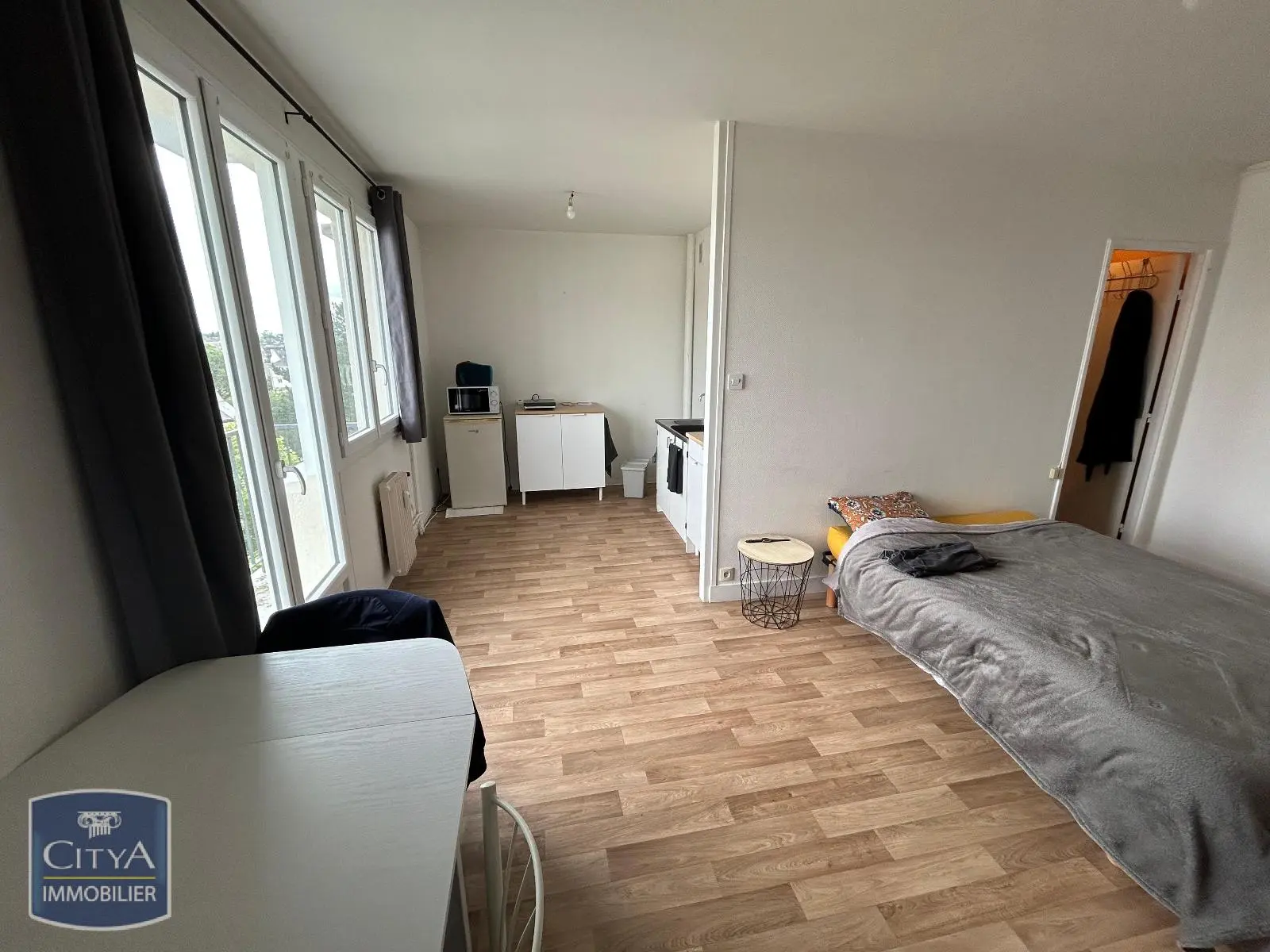 Photo 3 Appartement 1 pièce 28.43m²