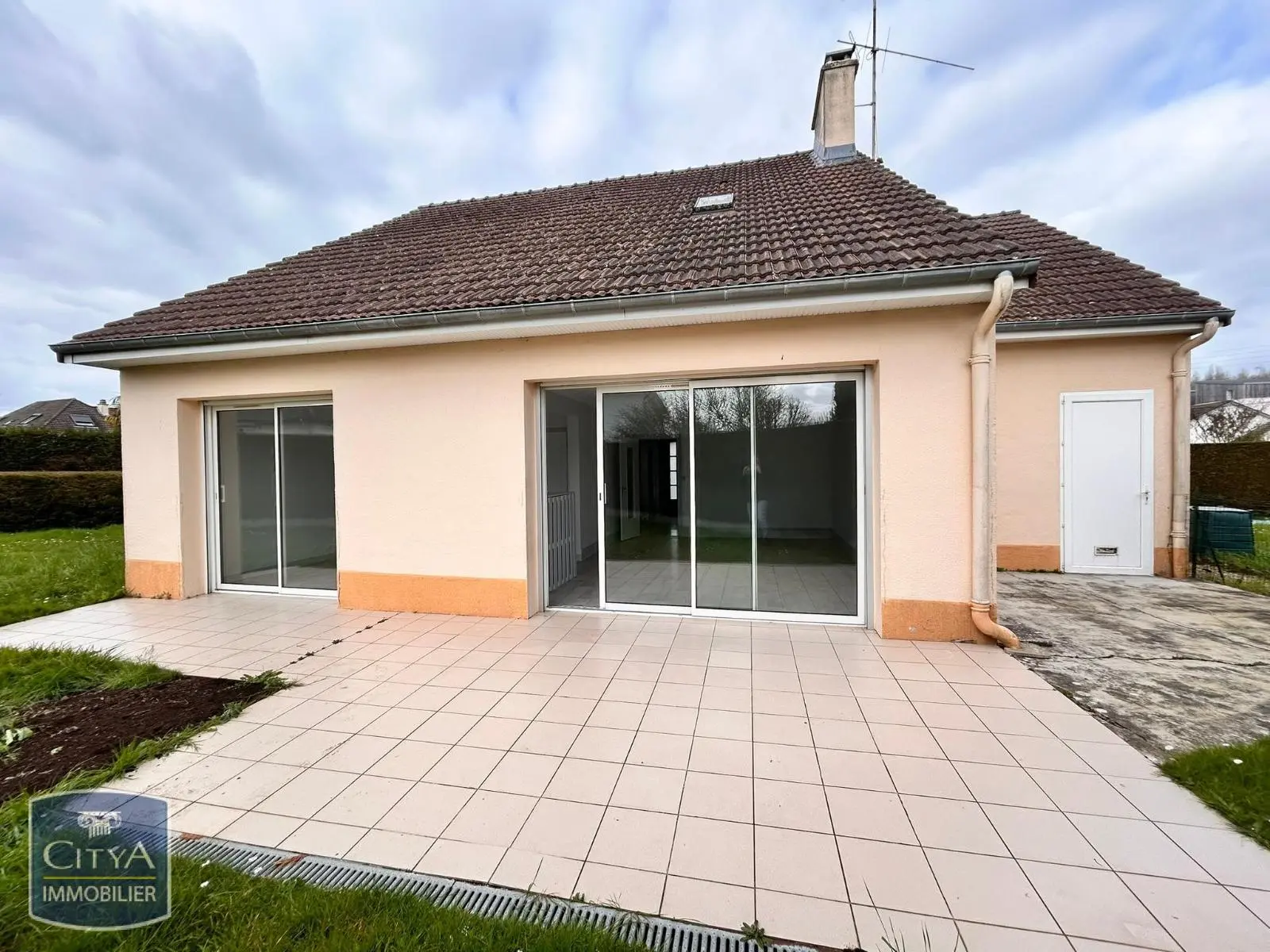 Photo 1 Maison 4 pièces 93.23m²