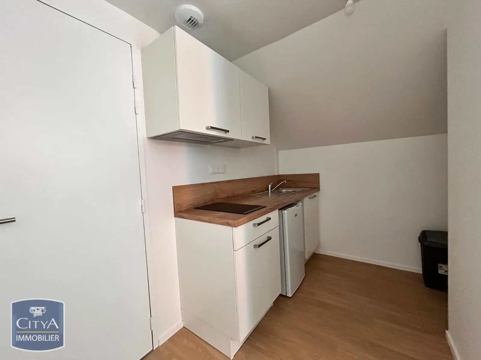 Photo 3 Appartement 1 pièce 15.26m²