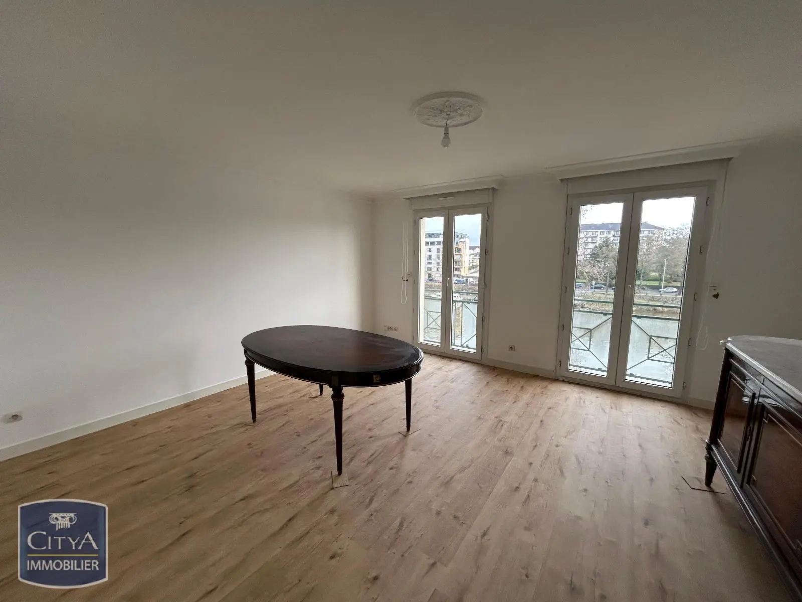 Photo 1 Appartement 3 pièces 92.8m²