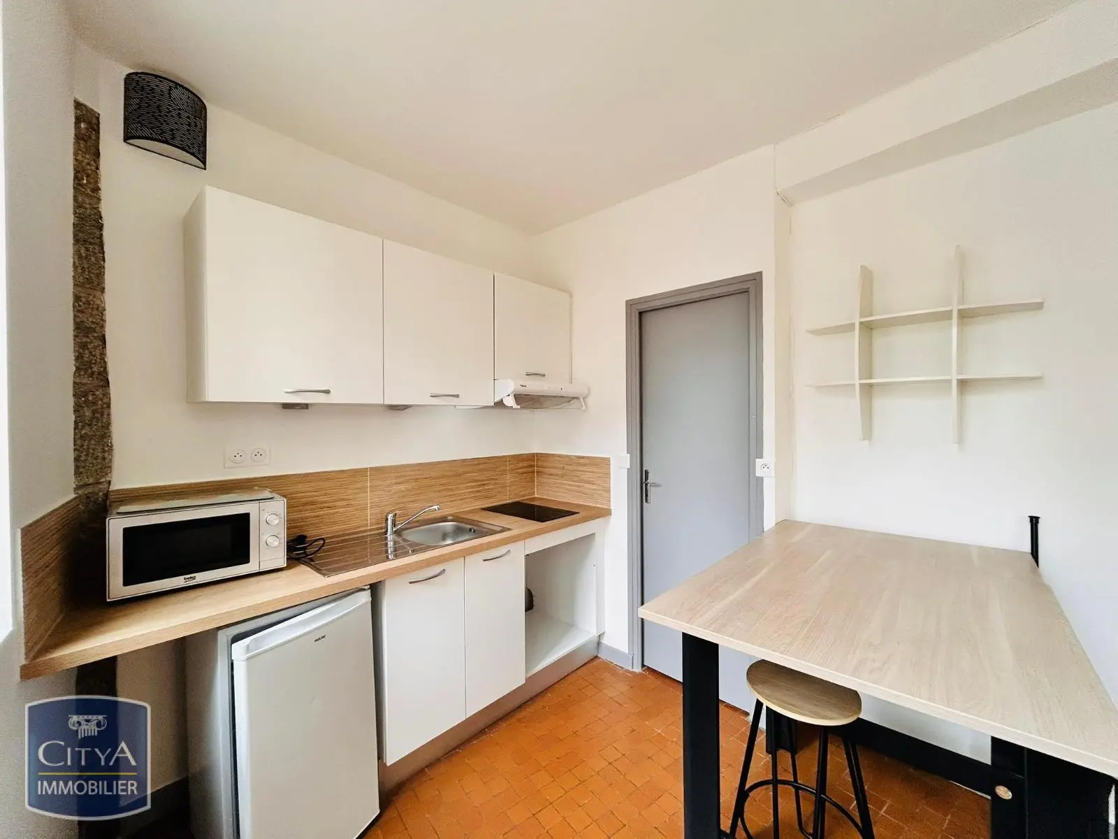 Photo 5 Appartement 1 pièce 22.82m²