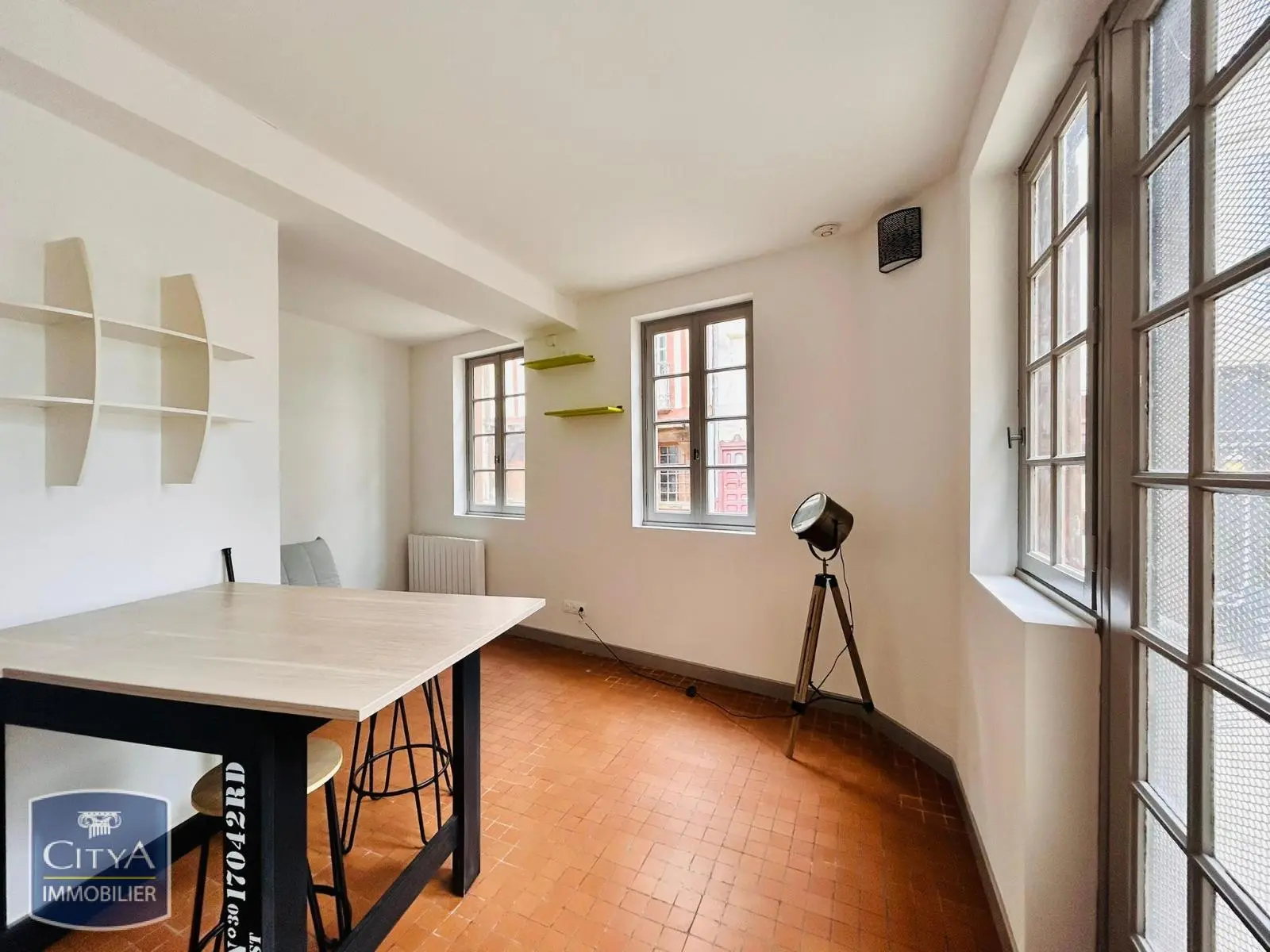 Photo 2 Appartement 1 pièce 22.82m²