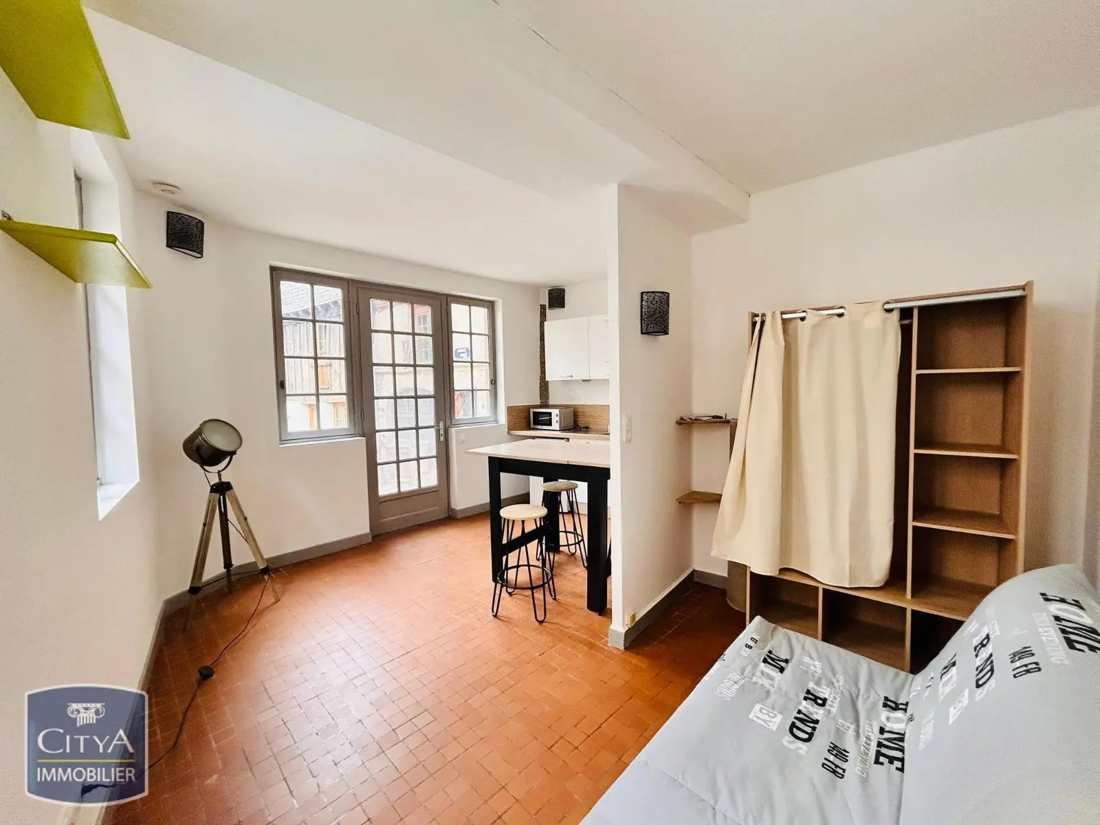 Photo 3 Appartement 1 pièce 22.82m²
