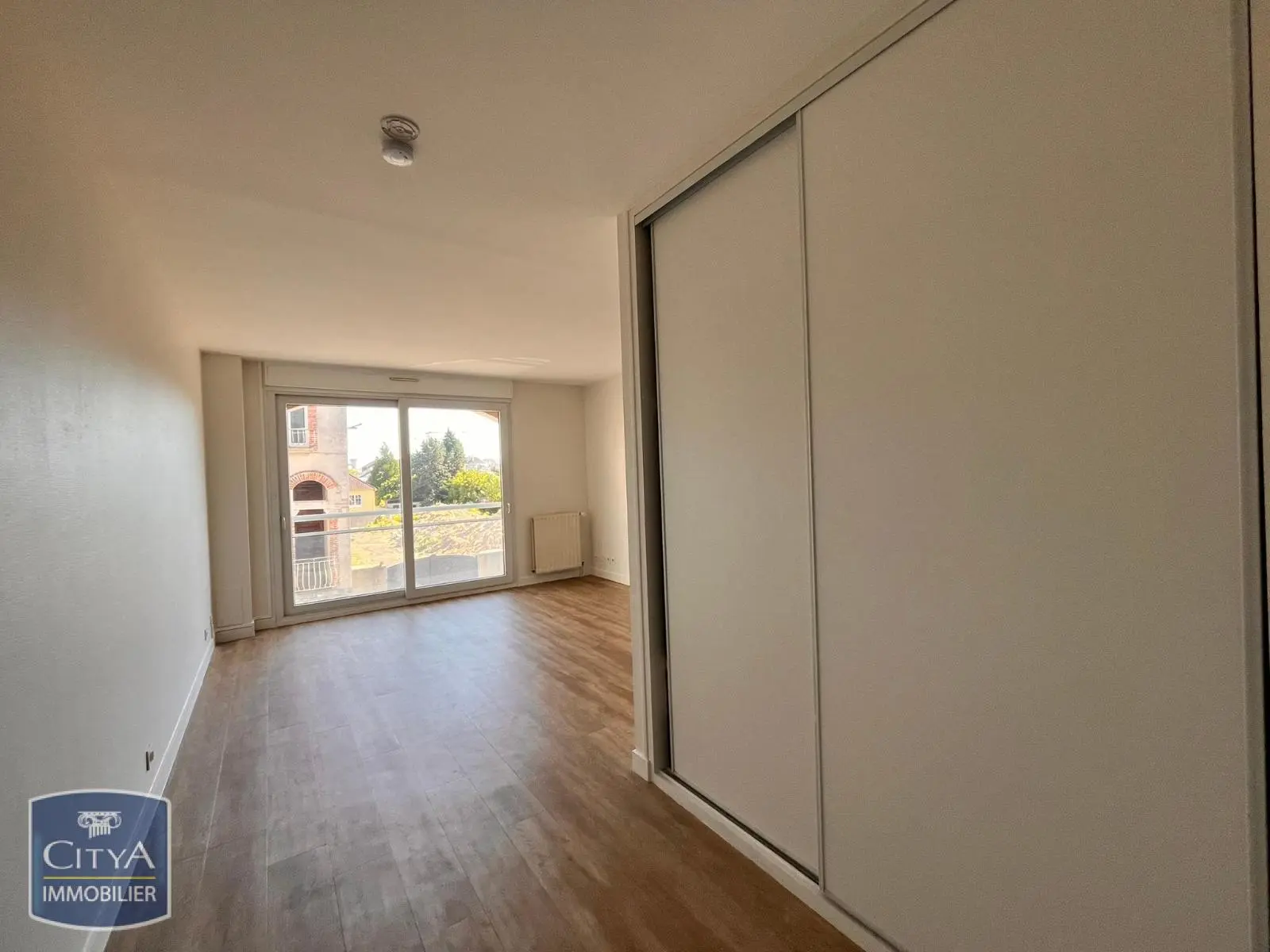 Photo 2 Appartement 2 pièces 45.77m²