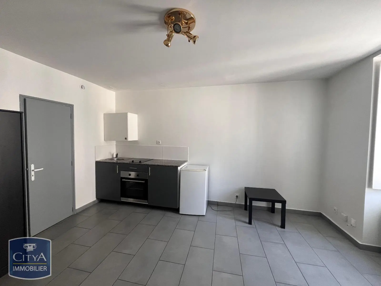 Photo 3 Appartement 1 pièce 21.9m²