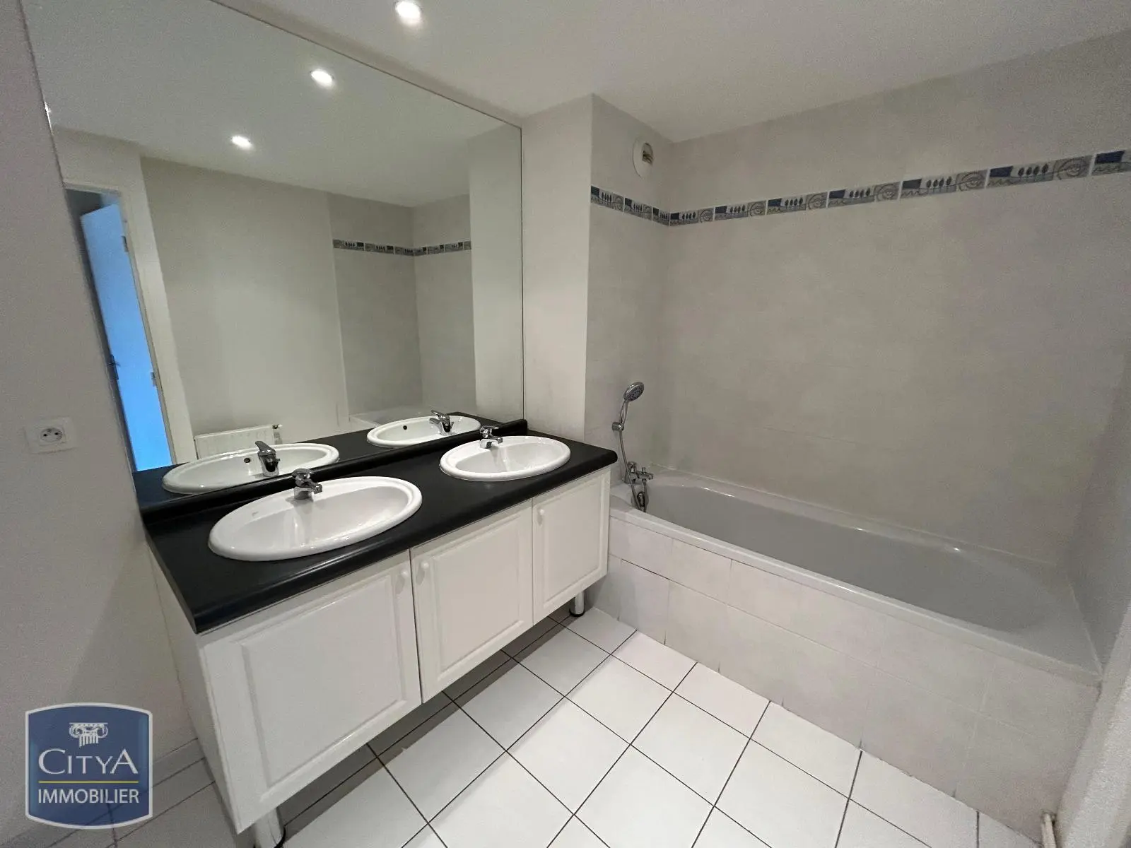 Photo 10 Appartement 4 pièces 84.9m²