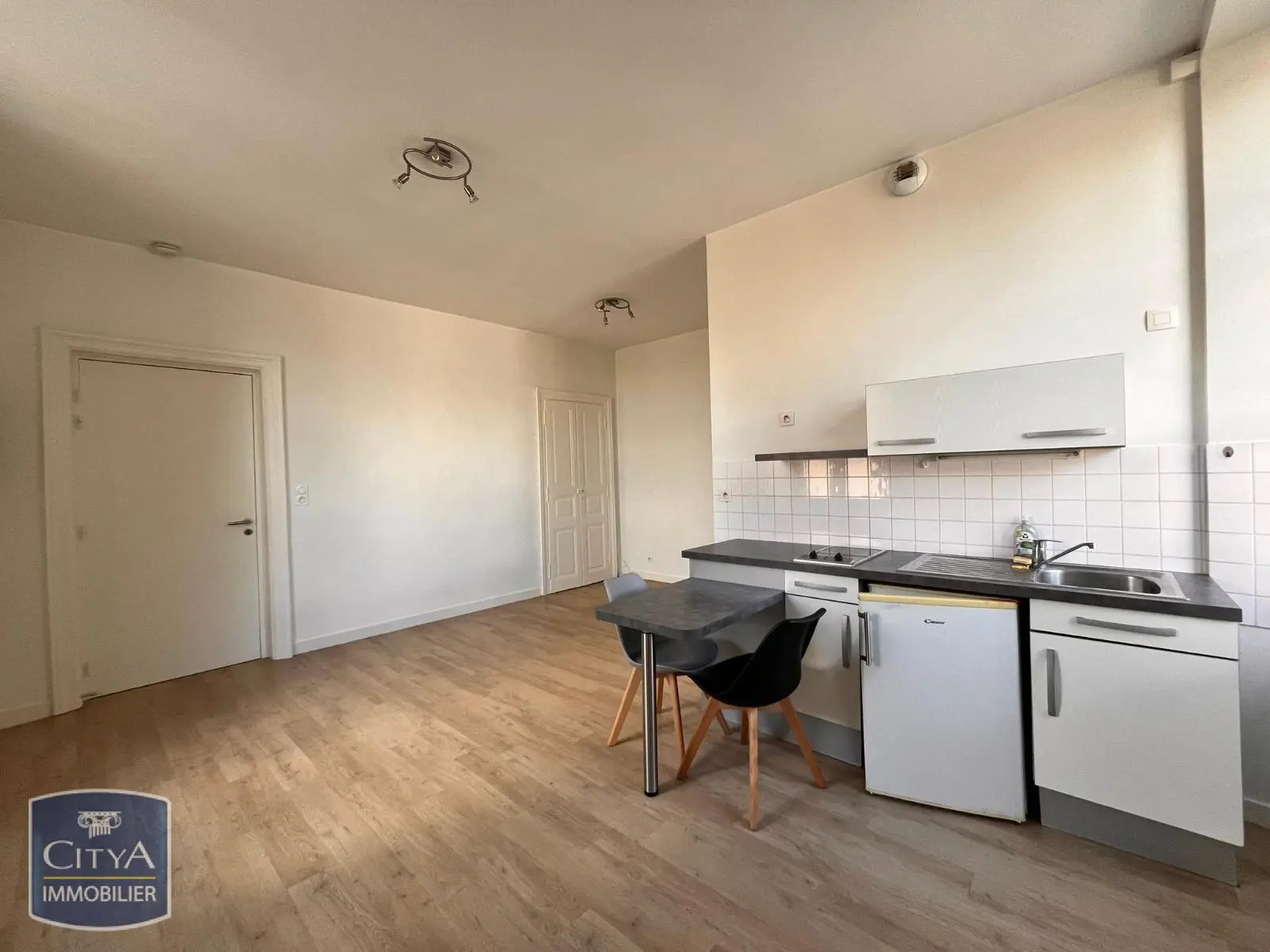 Photo 3 Appartement 1 pièce 25.89m²