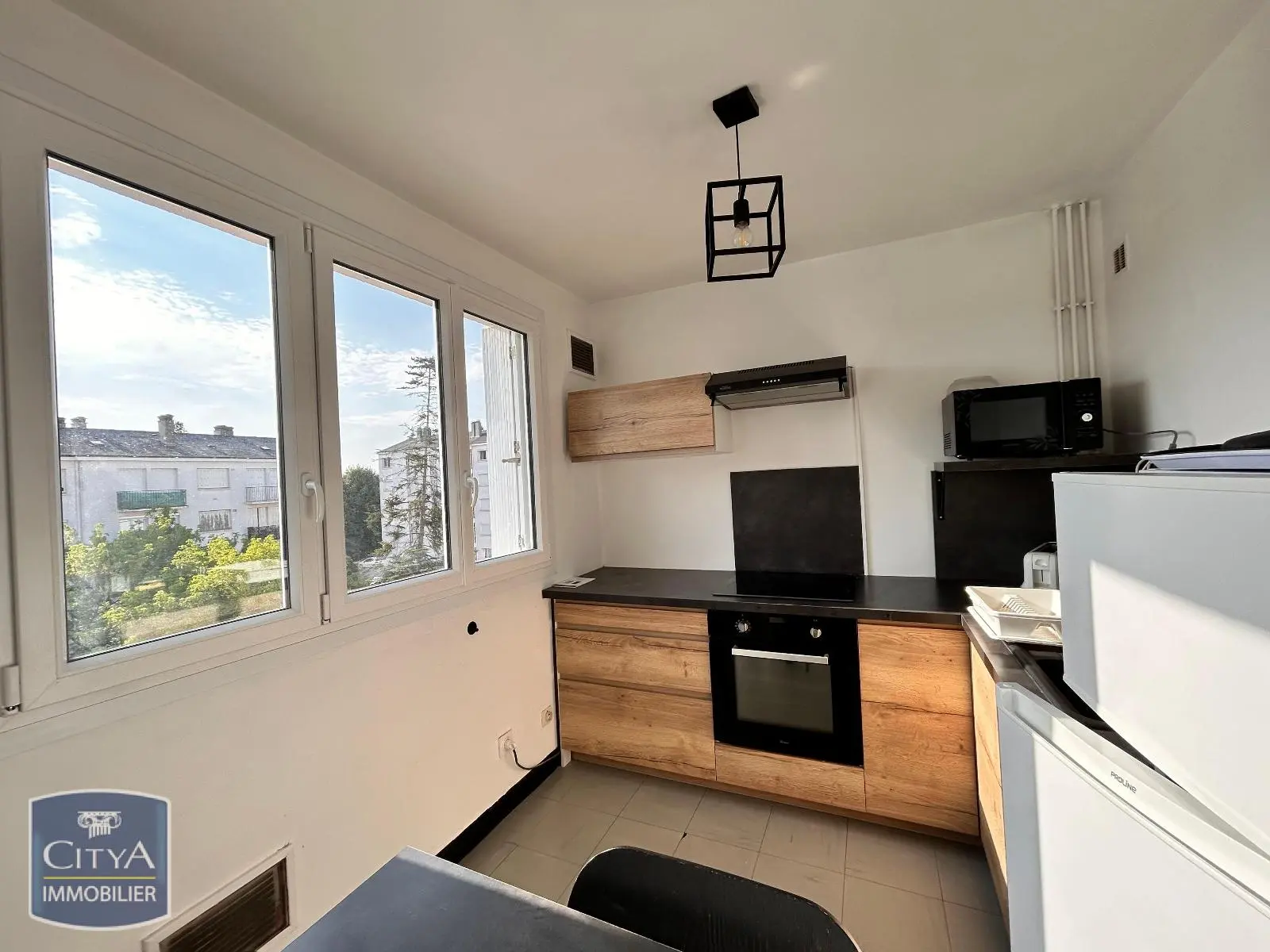 Photo 1 Appartement 1 pièce 26.6m²