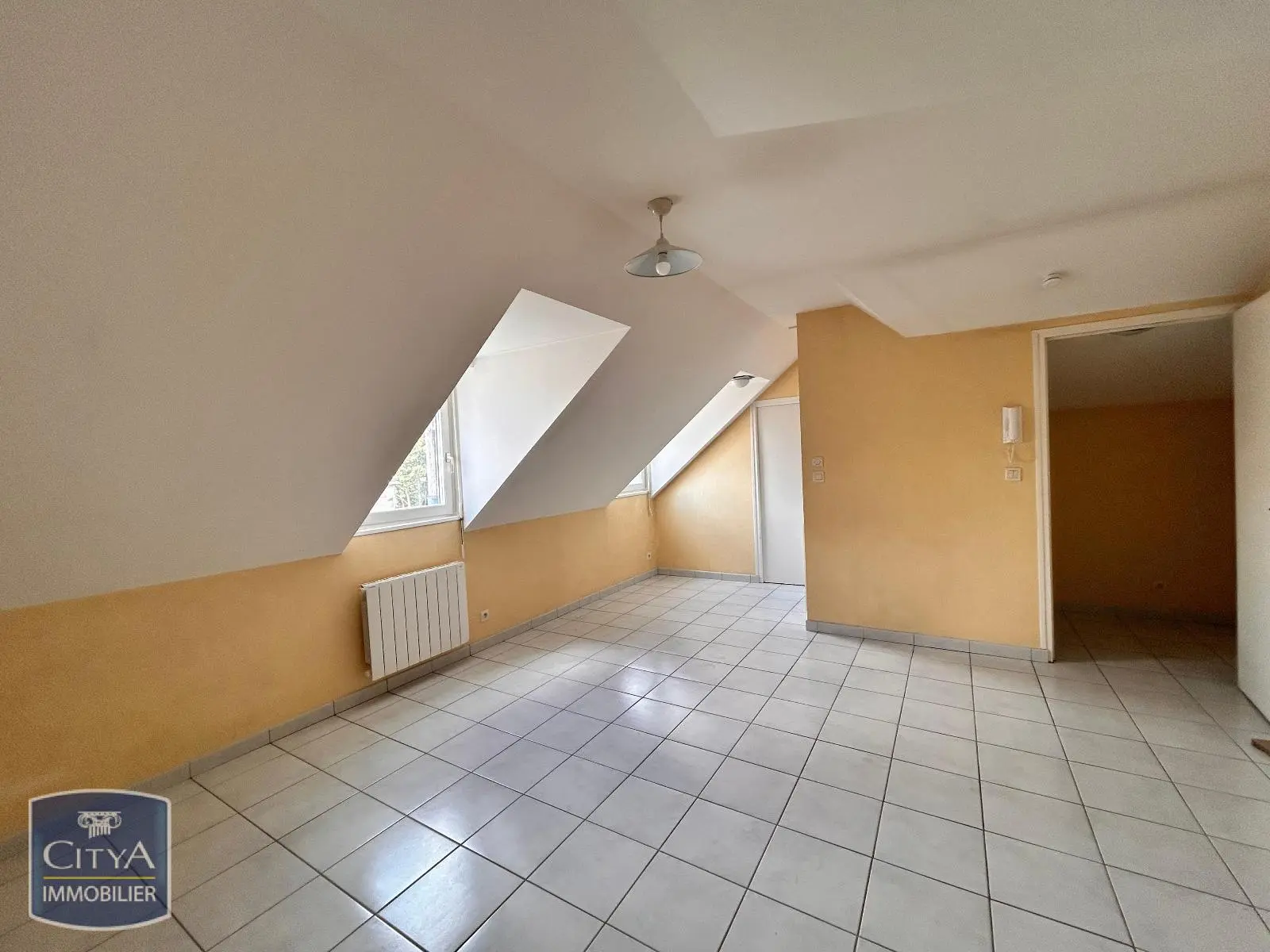Photo 1 Appartement 1 pièce 23.18m²
