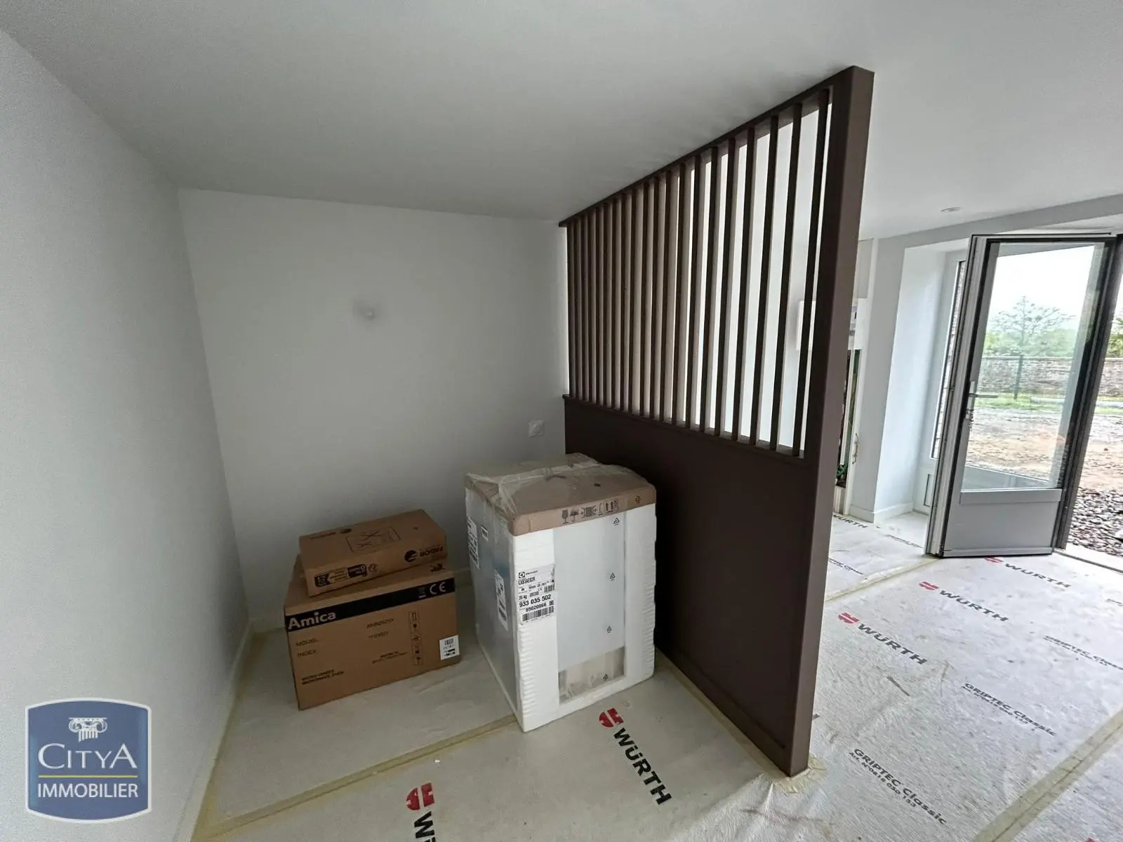 Photo 2 Appartement 1 pièce 16.87m²