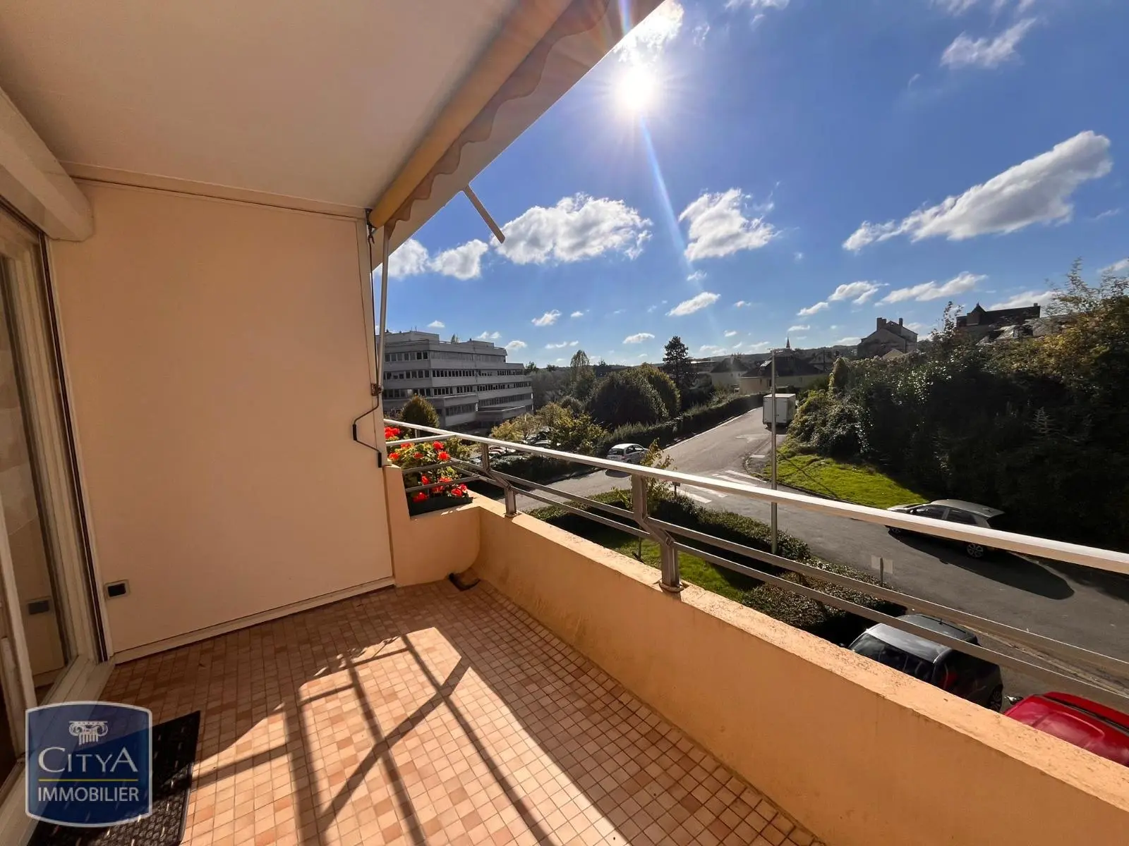 Photo 1 Appartement 4 pièces 97m²