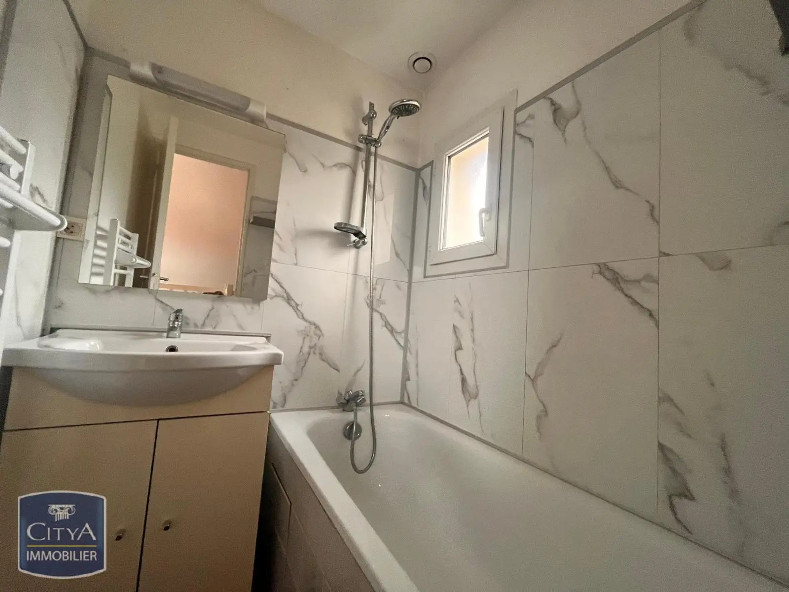 Photo 3 appartement Laval