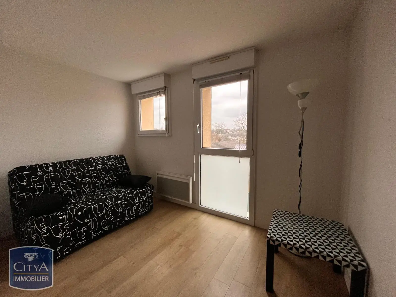 Photo 1 Appartement 1 pièce 21.69m²